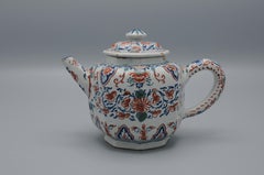 Delft - Cashmere decor delftware polychrome octagonal teapot