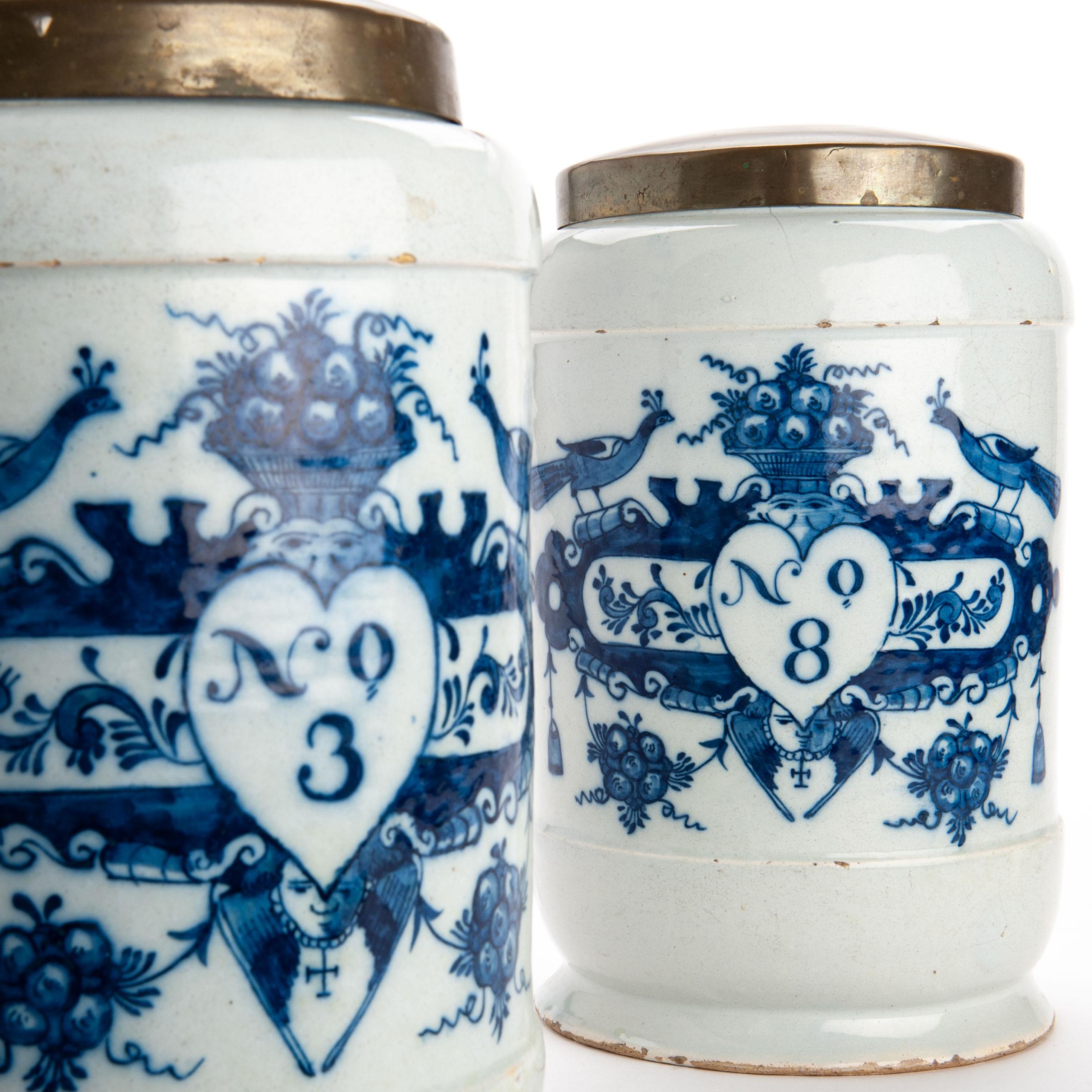 Delft Ceramic Drug Jar, circa 1800 In Good Condition In Arundel, GB