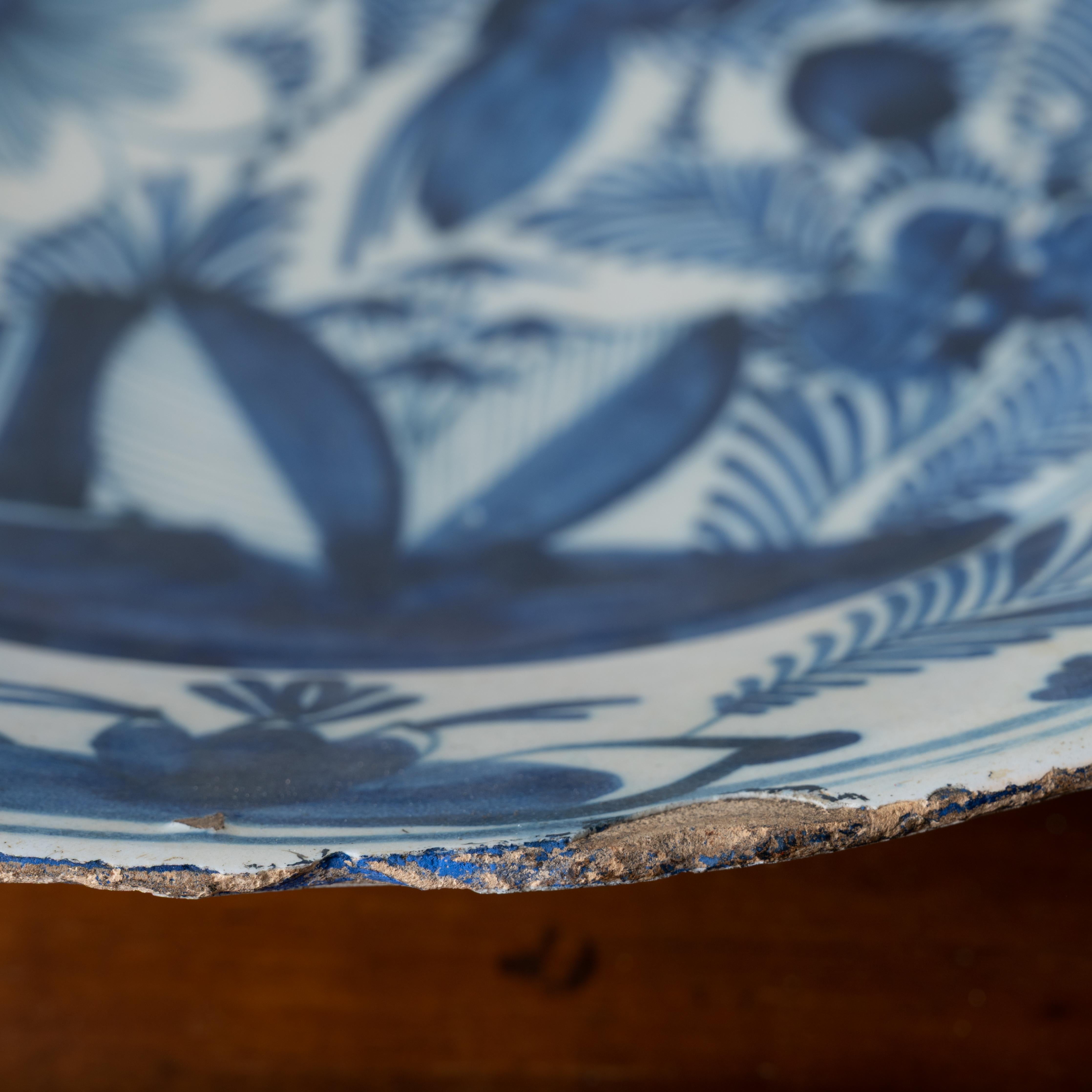 Delft Charger, 18th Century For Sale 4