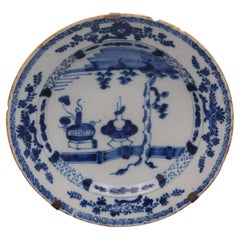 Antique Delft - Chinoiserie style Charger by De Claauw, mid 18th century