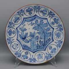 Delft "De Witte Starre" - 18th century Dragonfly large Plate