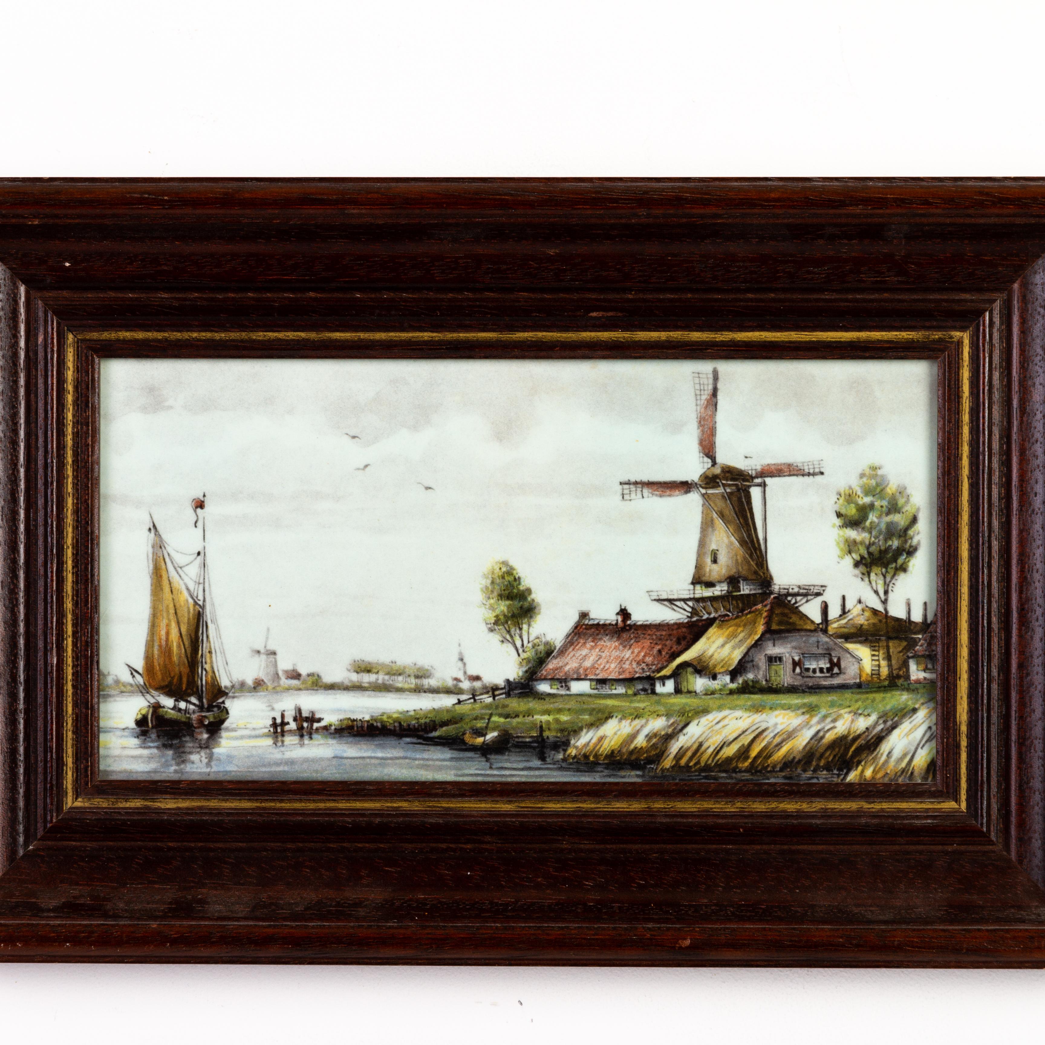 In good condition
From a private collection
Free international shipping
Delft Dutch Polychrome Plaque of 17th Century Windmill 
