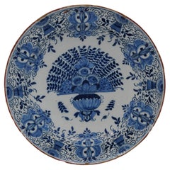 Delft - Grieckse A - large Blue and White 'Peacock' Dish - late 18th century