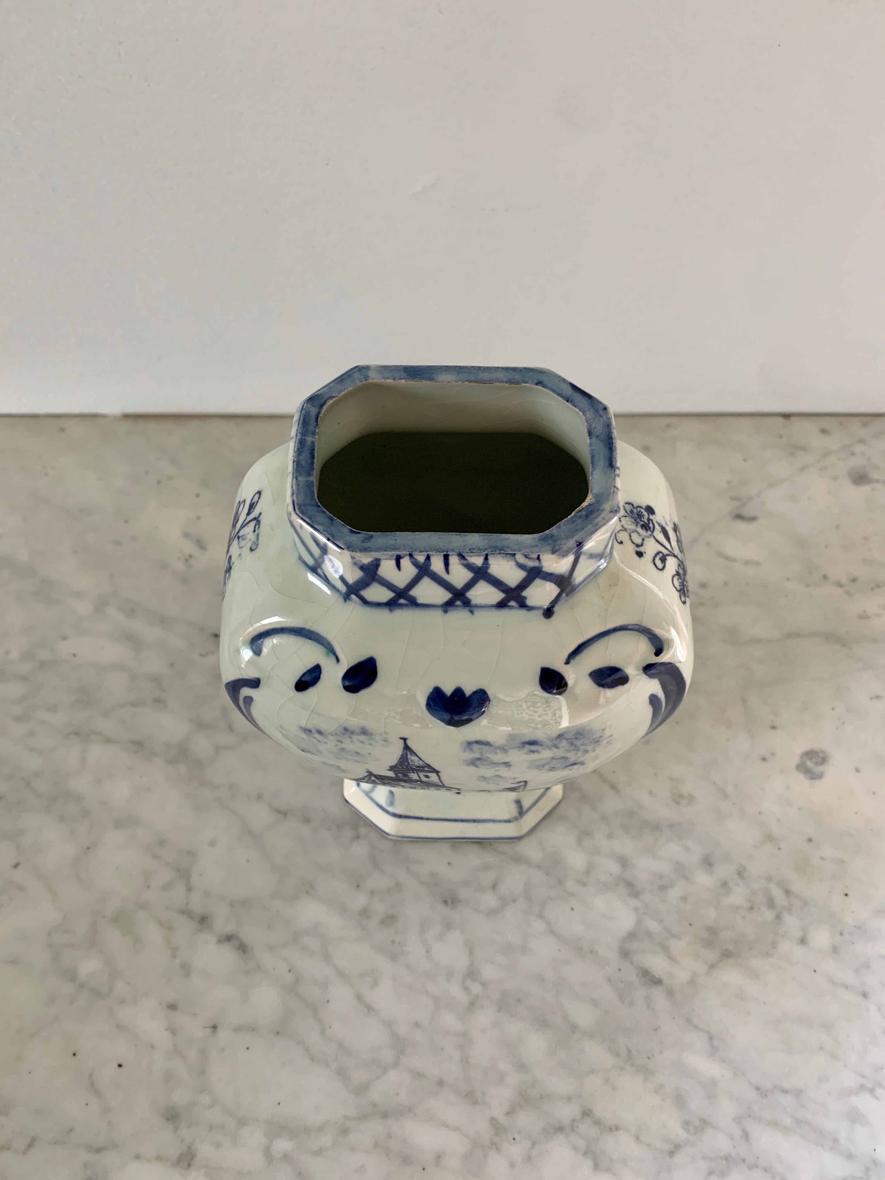 holland blue and white pottery