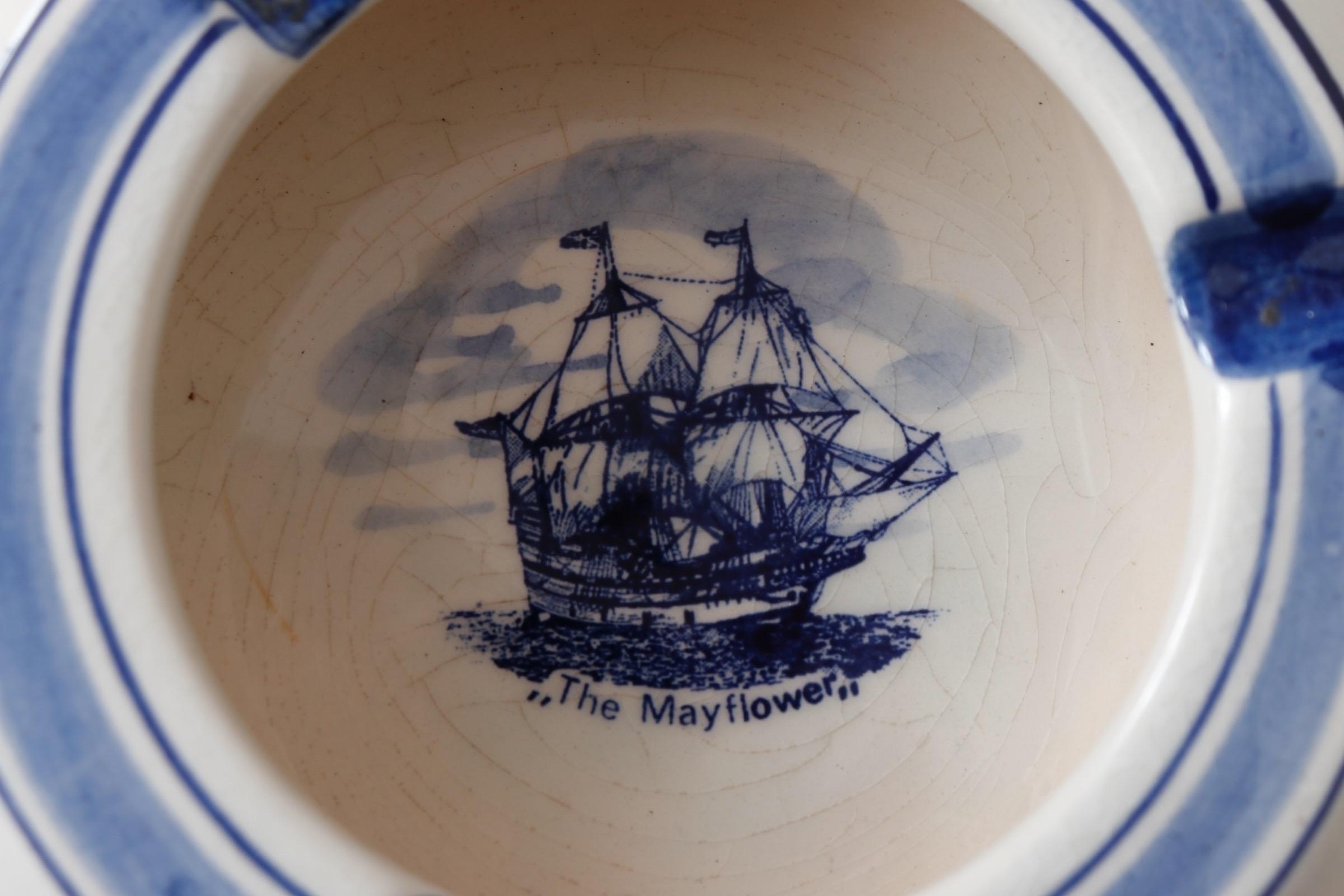 Cendrier en céramique peint à la main de Delft Bon état - En vente à Bradenton, FL