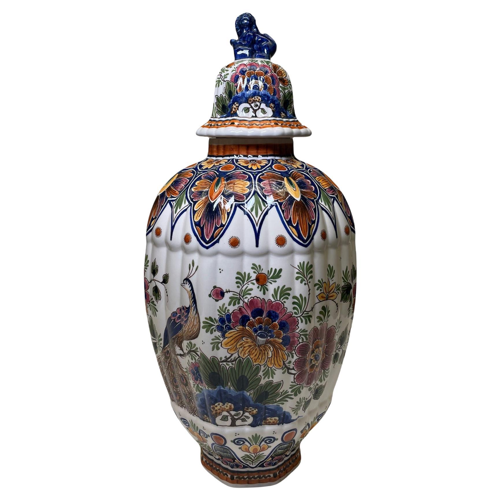 Delft Hand Painted Porcelain Lidded Urn Vase/Ginger Jar