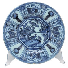 Delft - 'Kraak' Wanli style charger, late 17th century