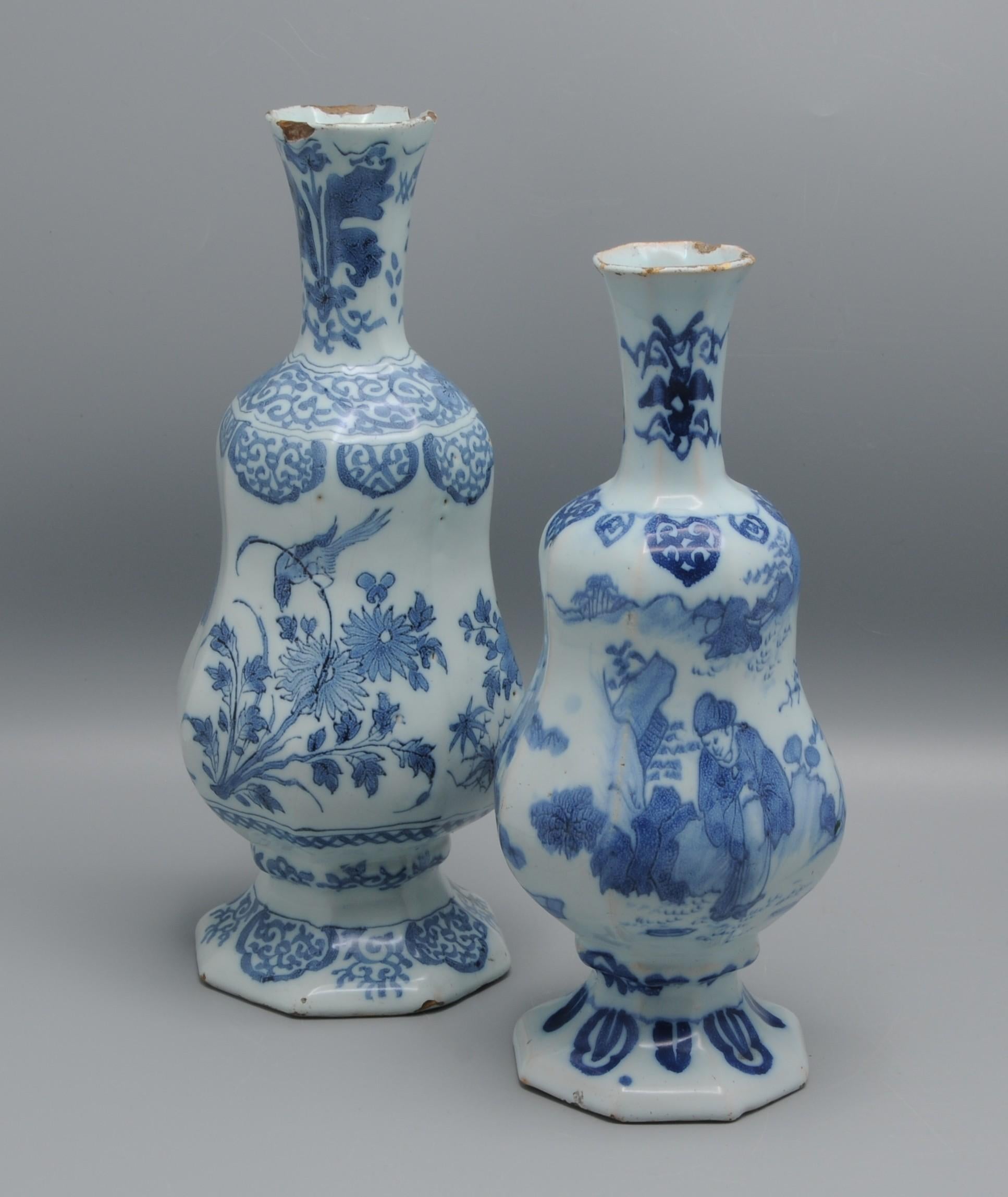 Delft - octagonal kalbas shaped vase,  late 17th century For Sale 2