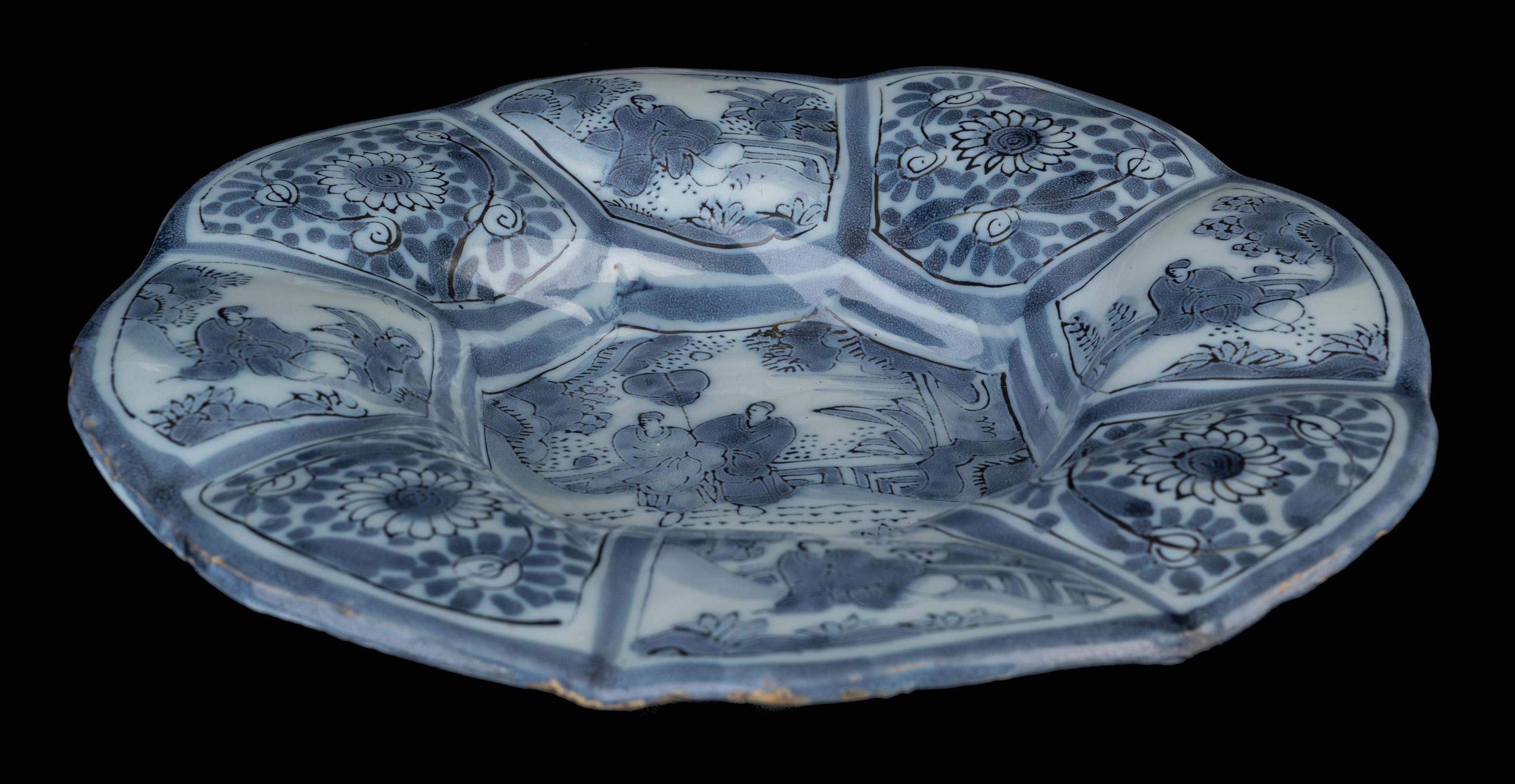 Delft Paar blau-weiße Chinoiserie-Schalen mit Lappen 1680-1700  (Niederländisch) im Angebot