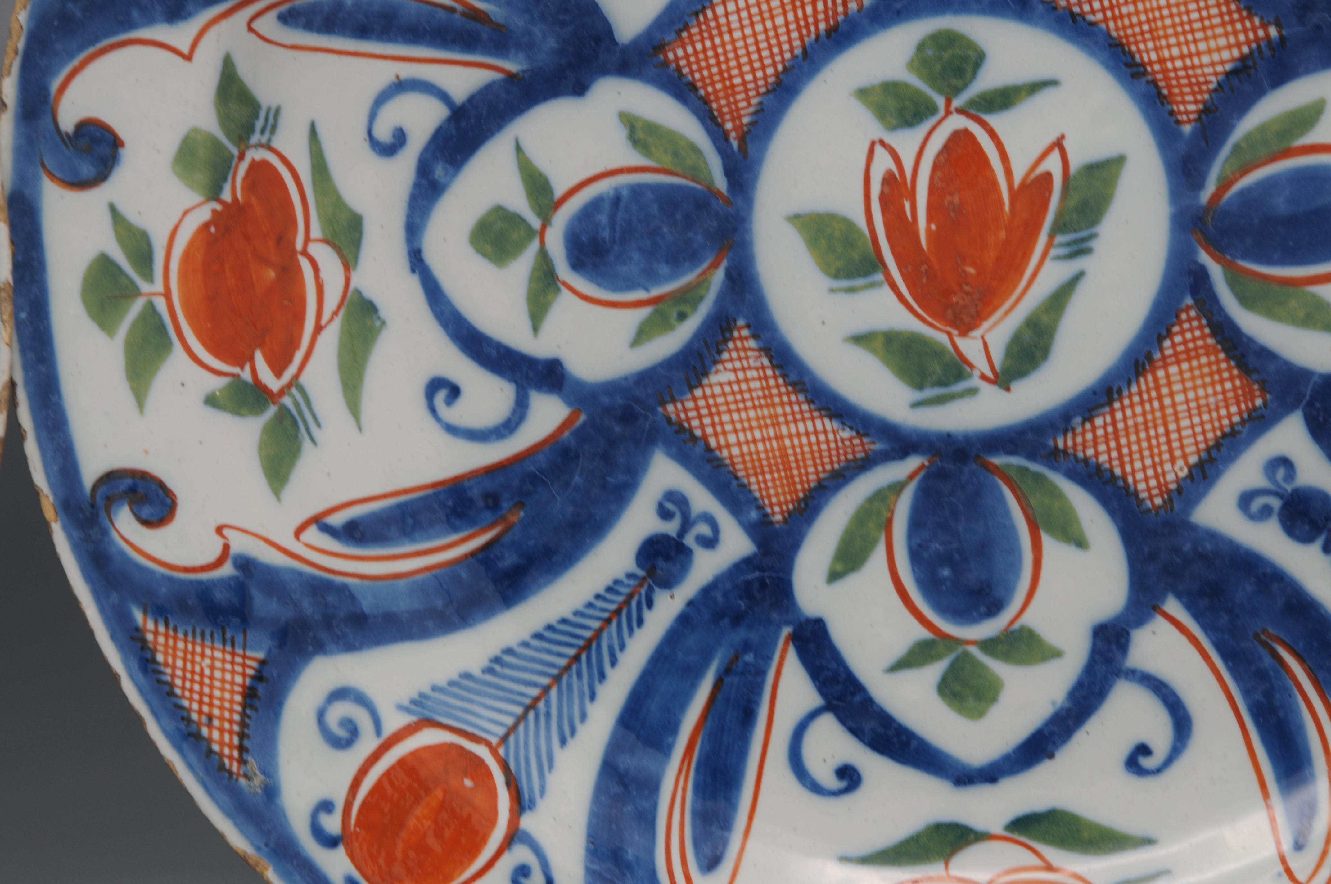Delft - Pareja de platos azules, verdes y naranjas de 
