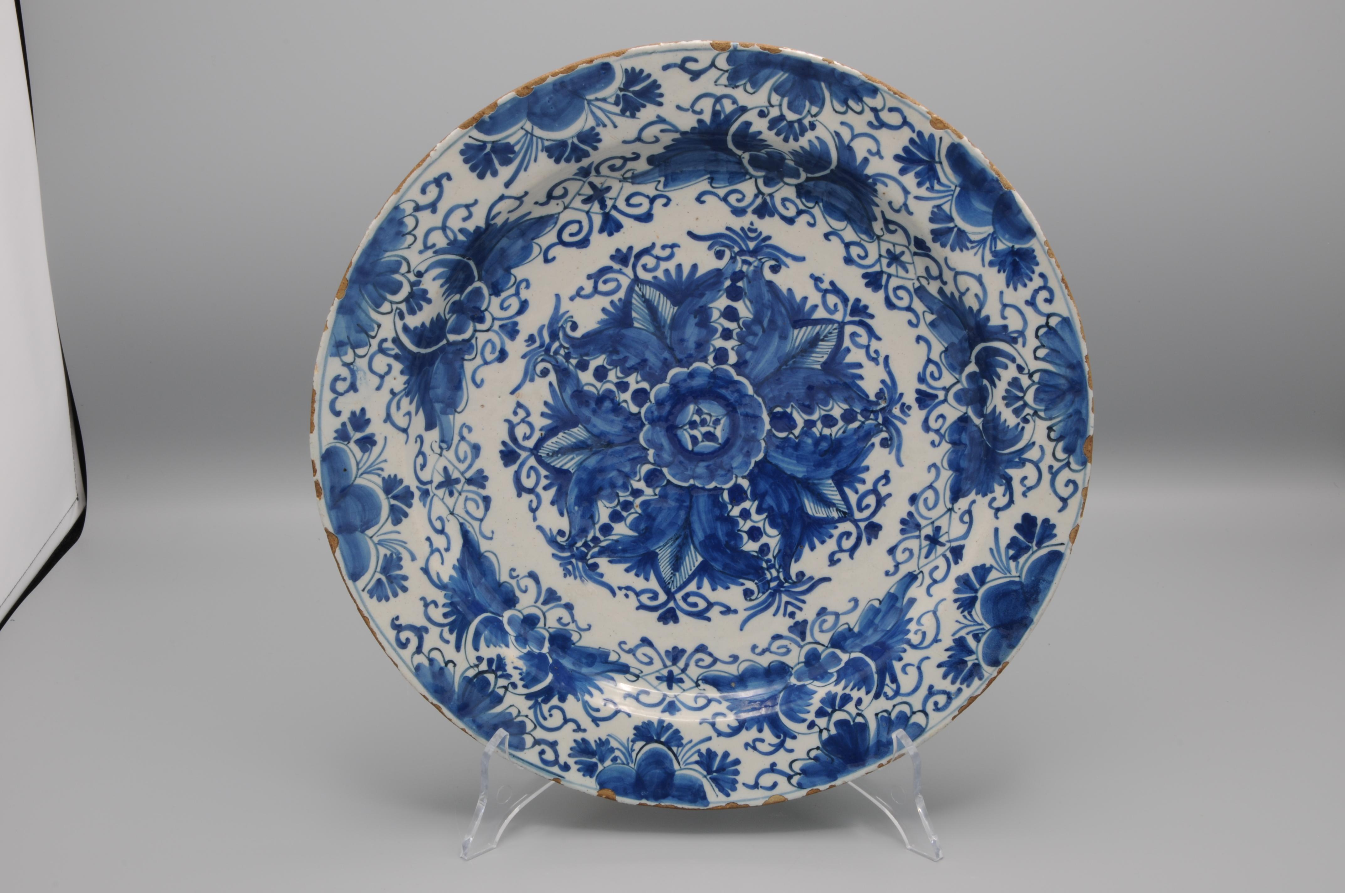 Delft - Pair of dishes - 18th century  For Sale 7