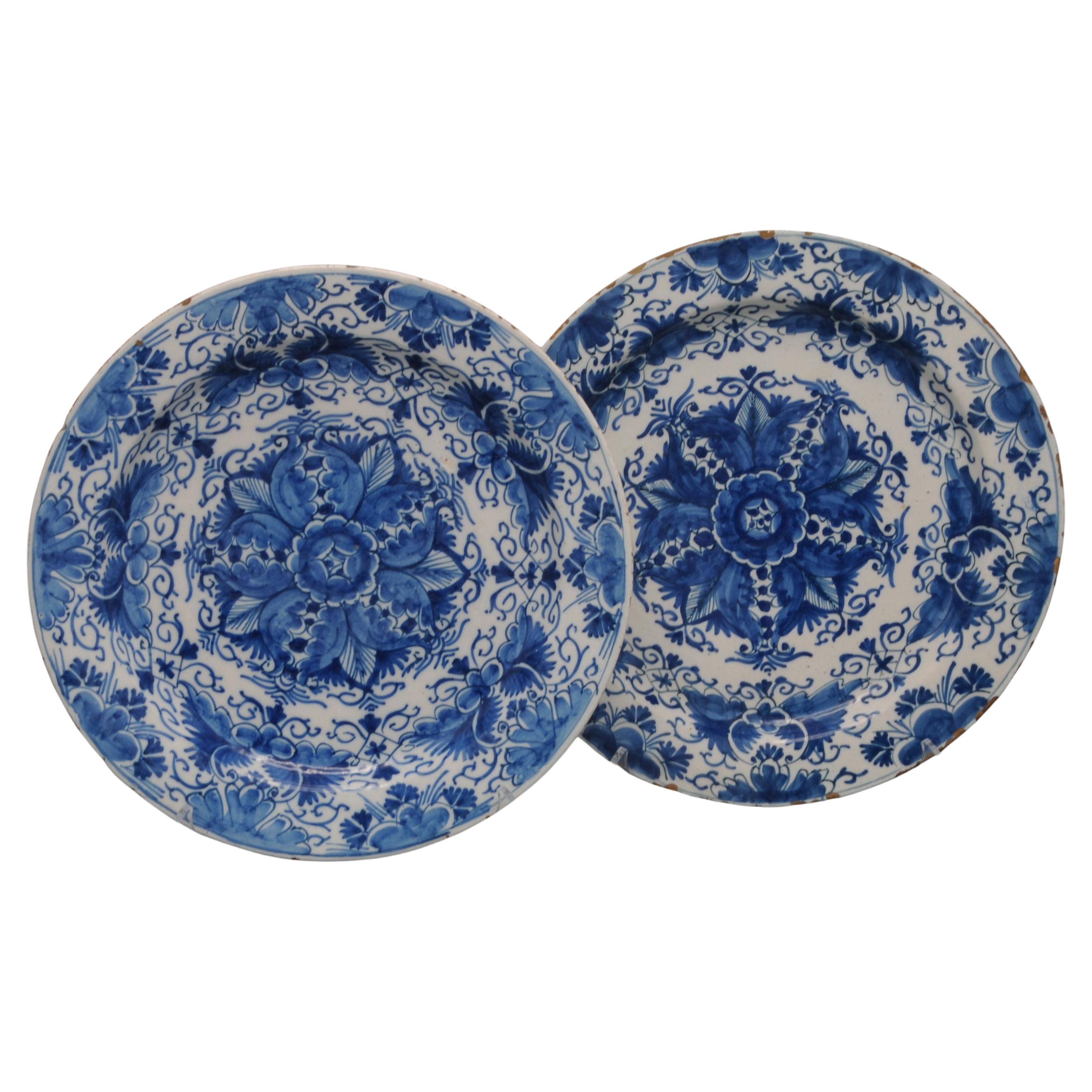 Delft - Pair of dishes - 18th century  For Sale