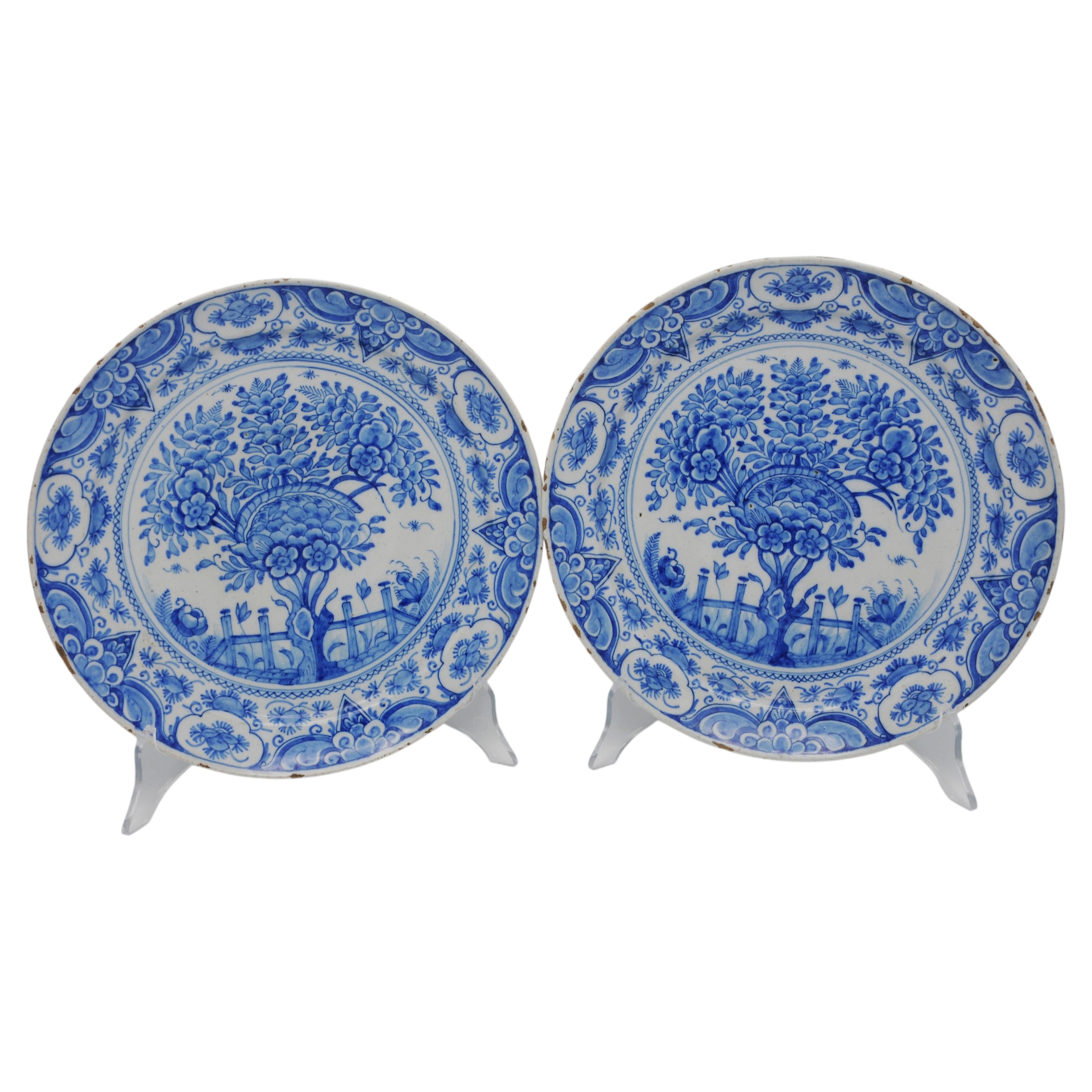 Delft - Pair of dishes 'Tea Tree' pattern - mid 18th century, De Grieksche A For Sale