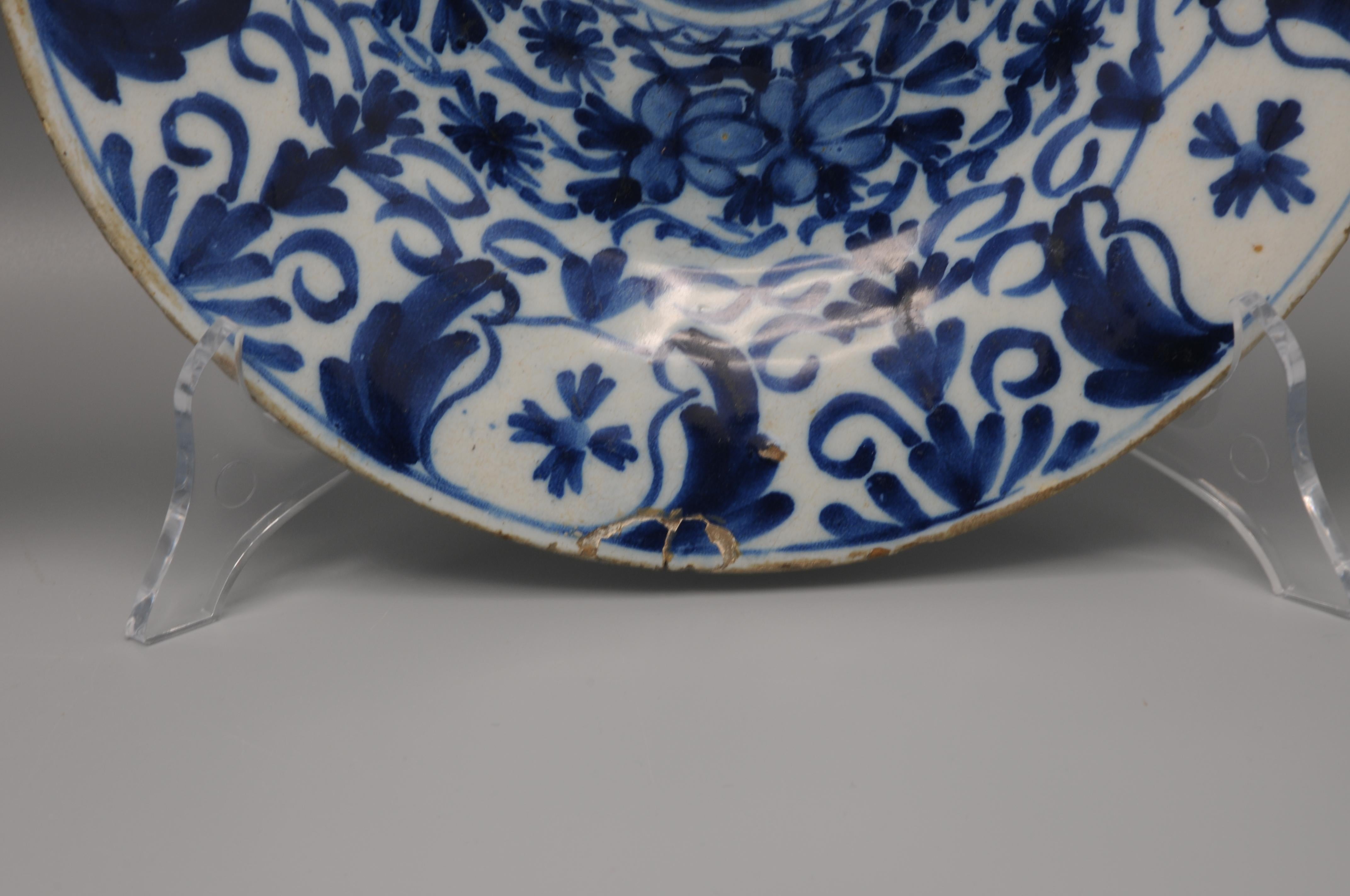Delft - Pair of plates - Late 18th century  In Good Condition For Sale In DELFT, NL