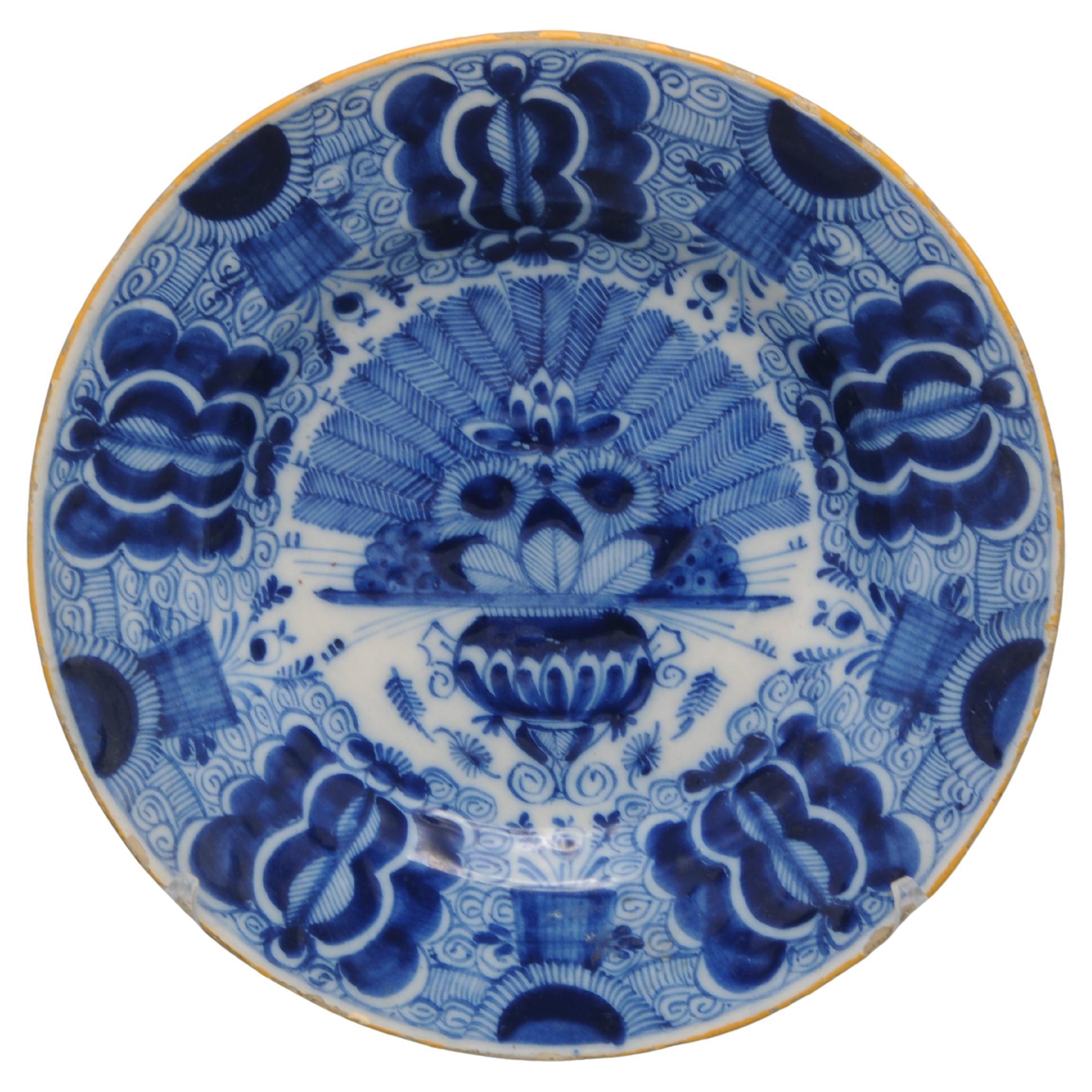 Delft Peacock 'Pauwenstaart' plate - De Claauw For Sale