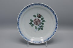 Delft, Plate with manganese rose - 18th century