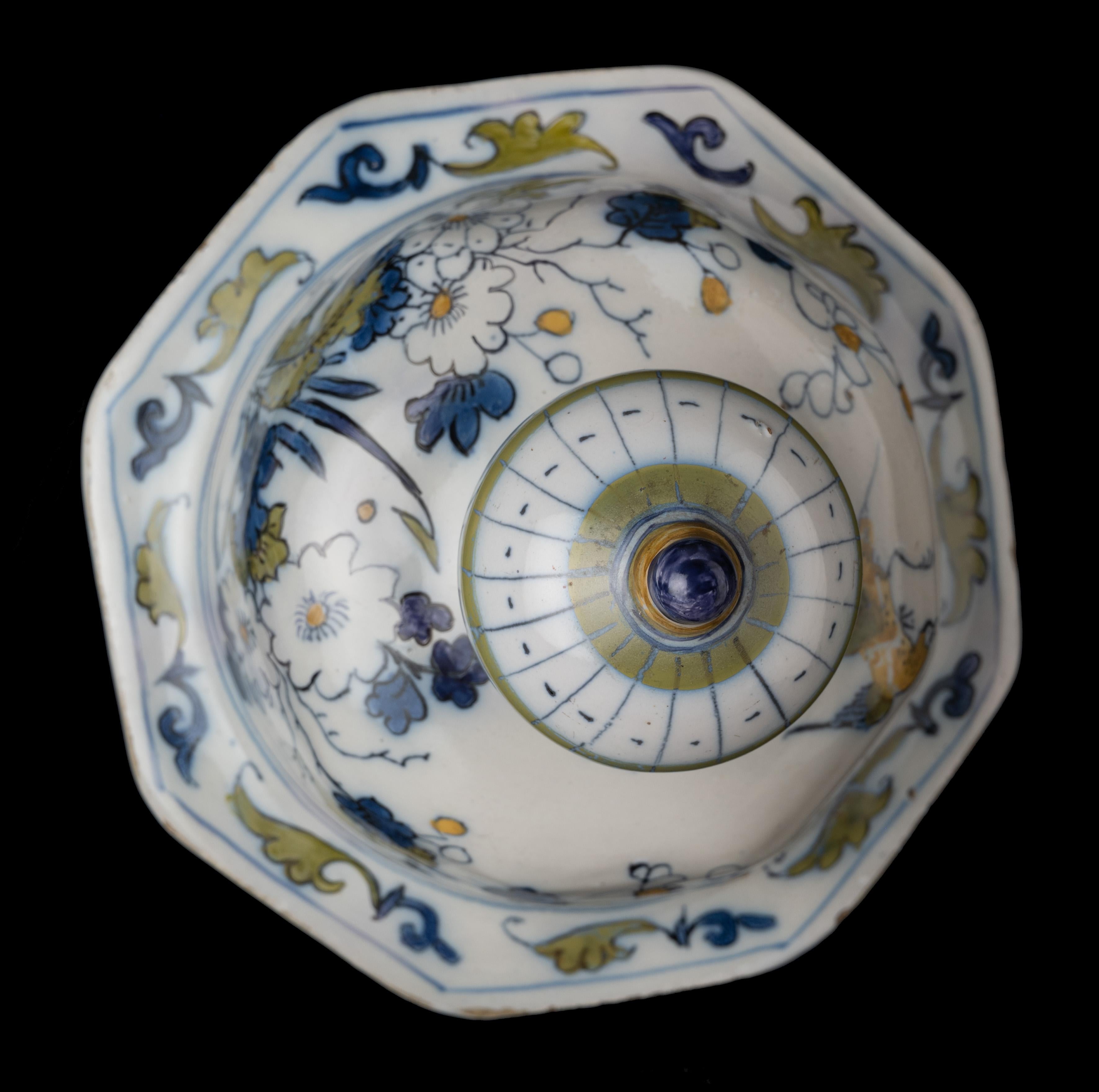 Delft Polychrome Covered Jar with Peacock and Dragon in Landscape, 1690-1700 For Sale 6