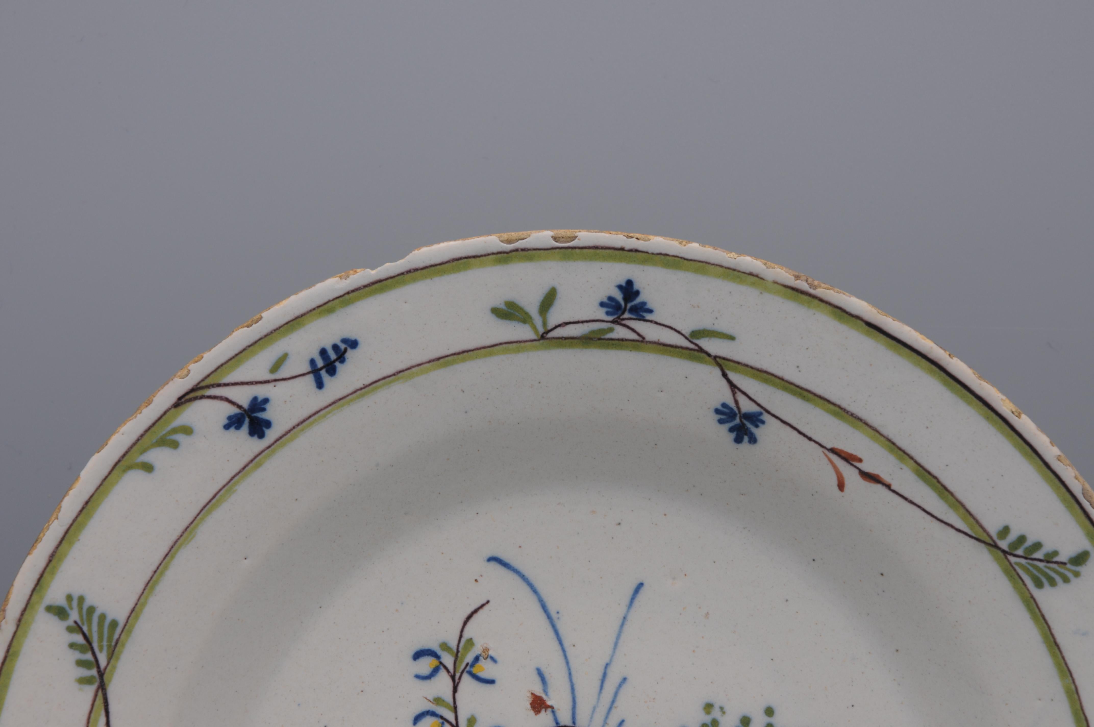 Glazed Delft polychrome Louis XVI neoclassical cornflowers plate - late 18th century