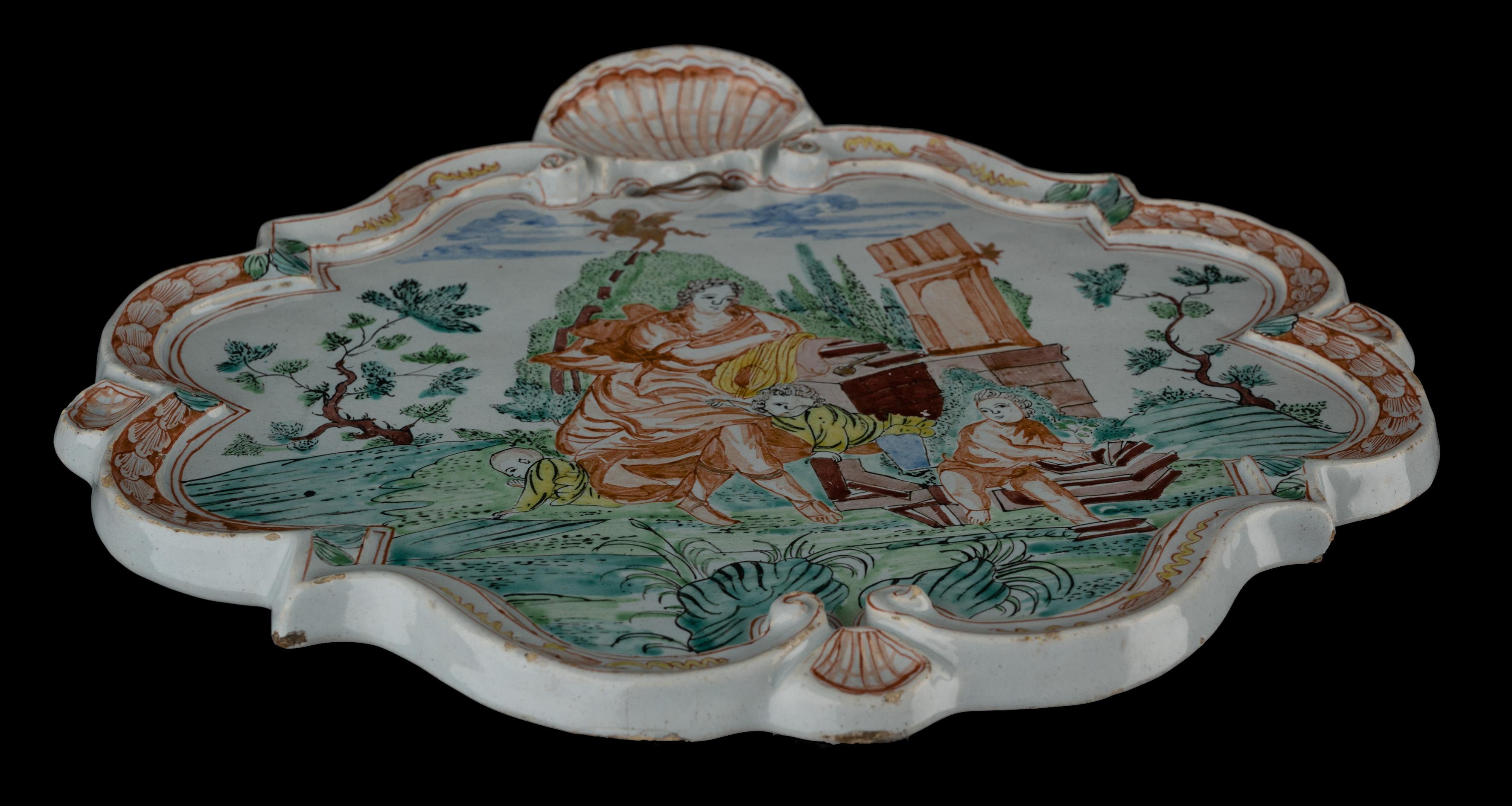 Delft Polychrome plaque with an allegorical depiction 1730-1750  In Good Condition For Sale In ROSSUM, GE