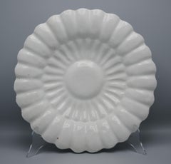 Delft - Rare 'Delft white' gadrooned dish (plooischotel), 18th century