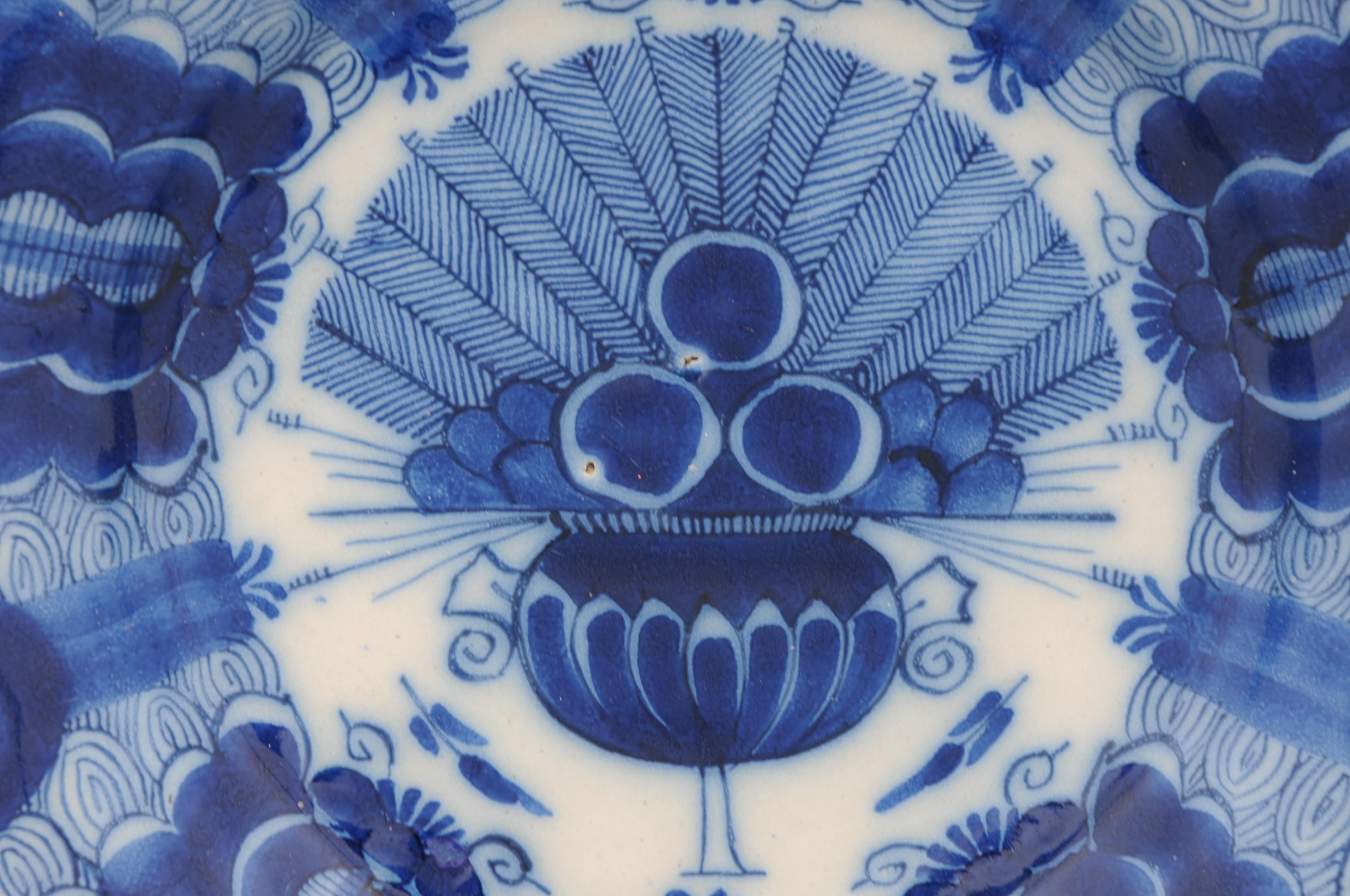 18th Century and Earlier Delft set of 3 'Peacock' plates by 'De Blompot' - second half 18th century For Sale