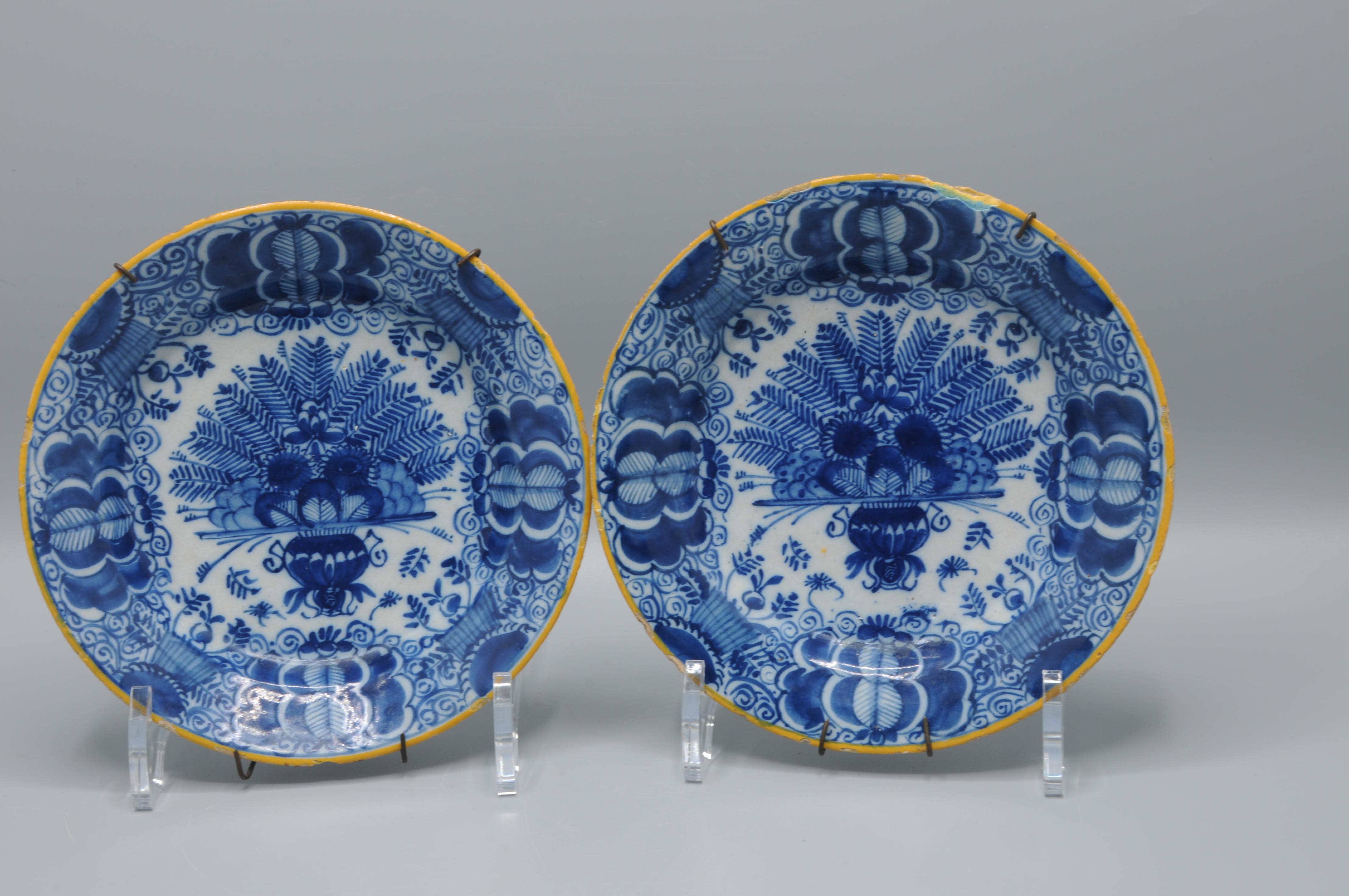 Delft - set of small 'Peacock' plates - second half 18th century For Sale 3