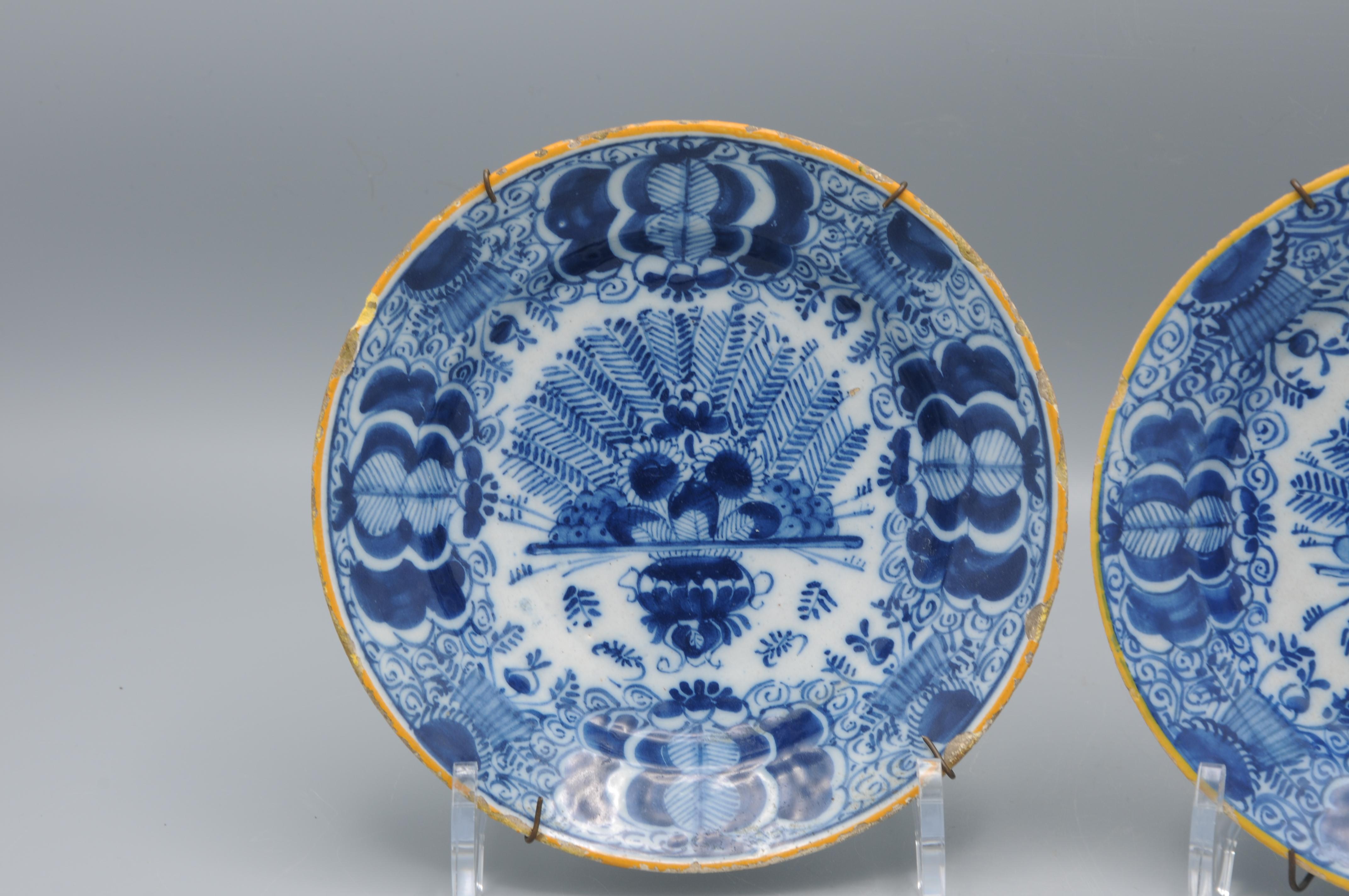 Dutch Delft - set of small 'Peacock' plates - second half 18th century For Sale
