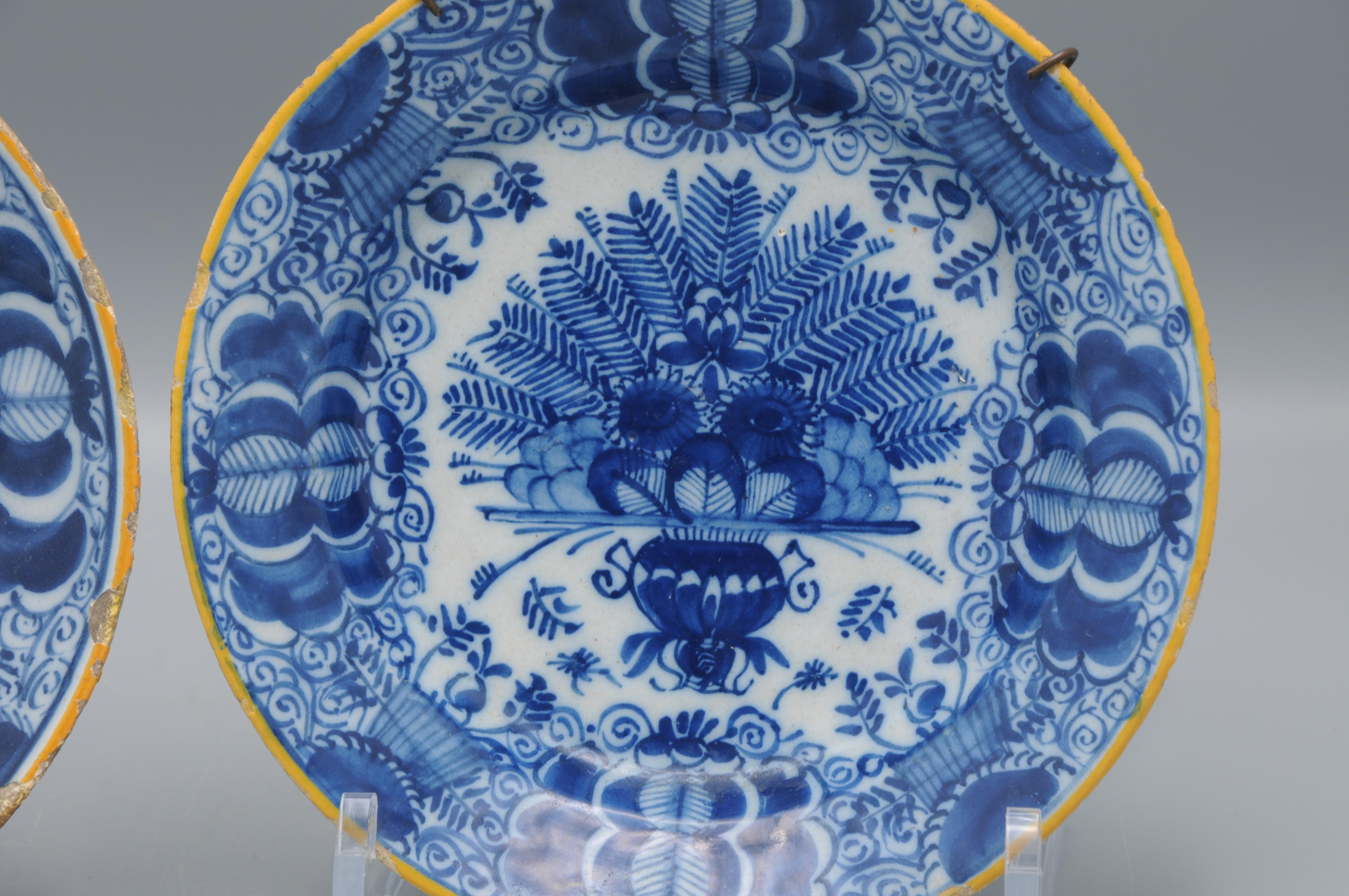 18th Century Delft - set of small 'Peacock' plates - second half 18th century For Sale