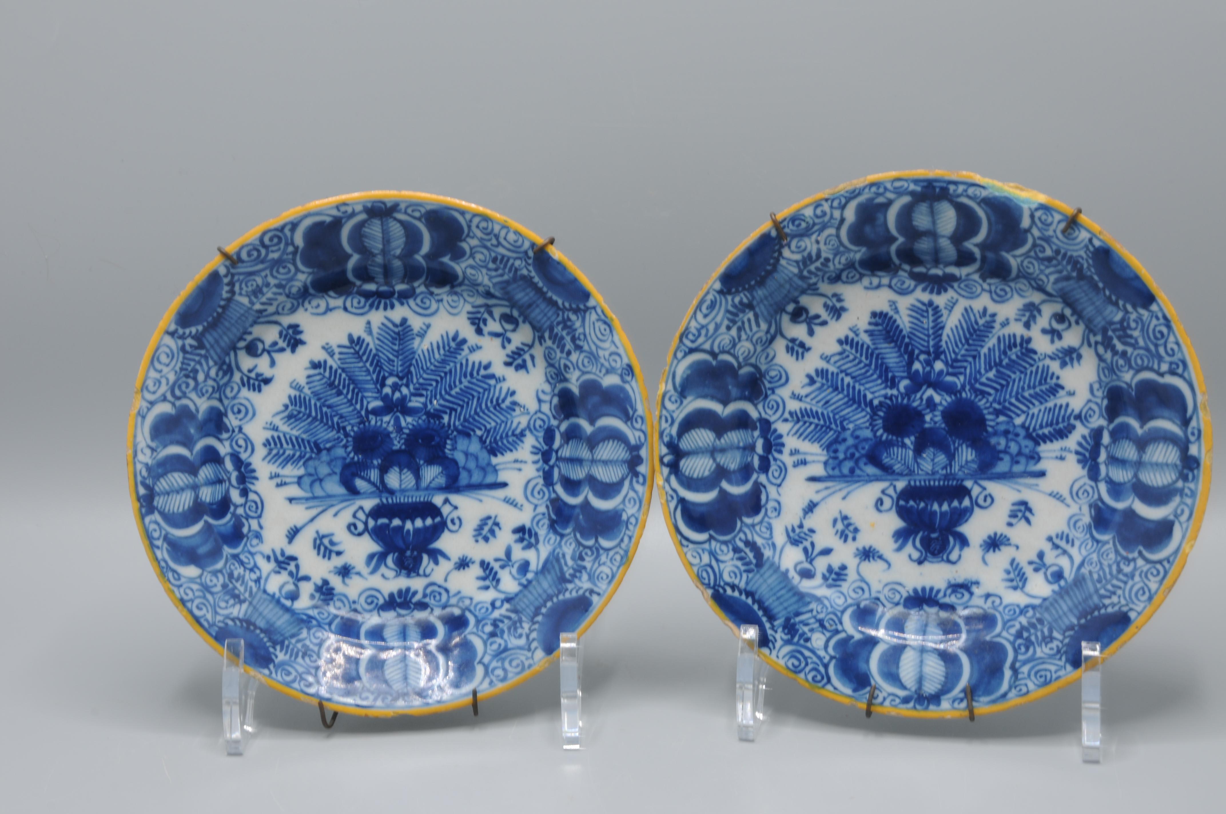 Delft - set of small 'Peacock' plates - second half 18th century For Sale 1