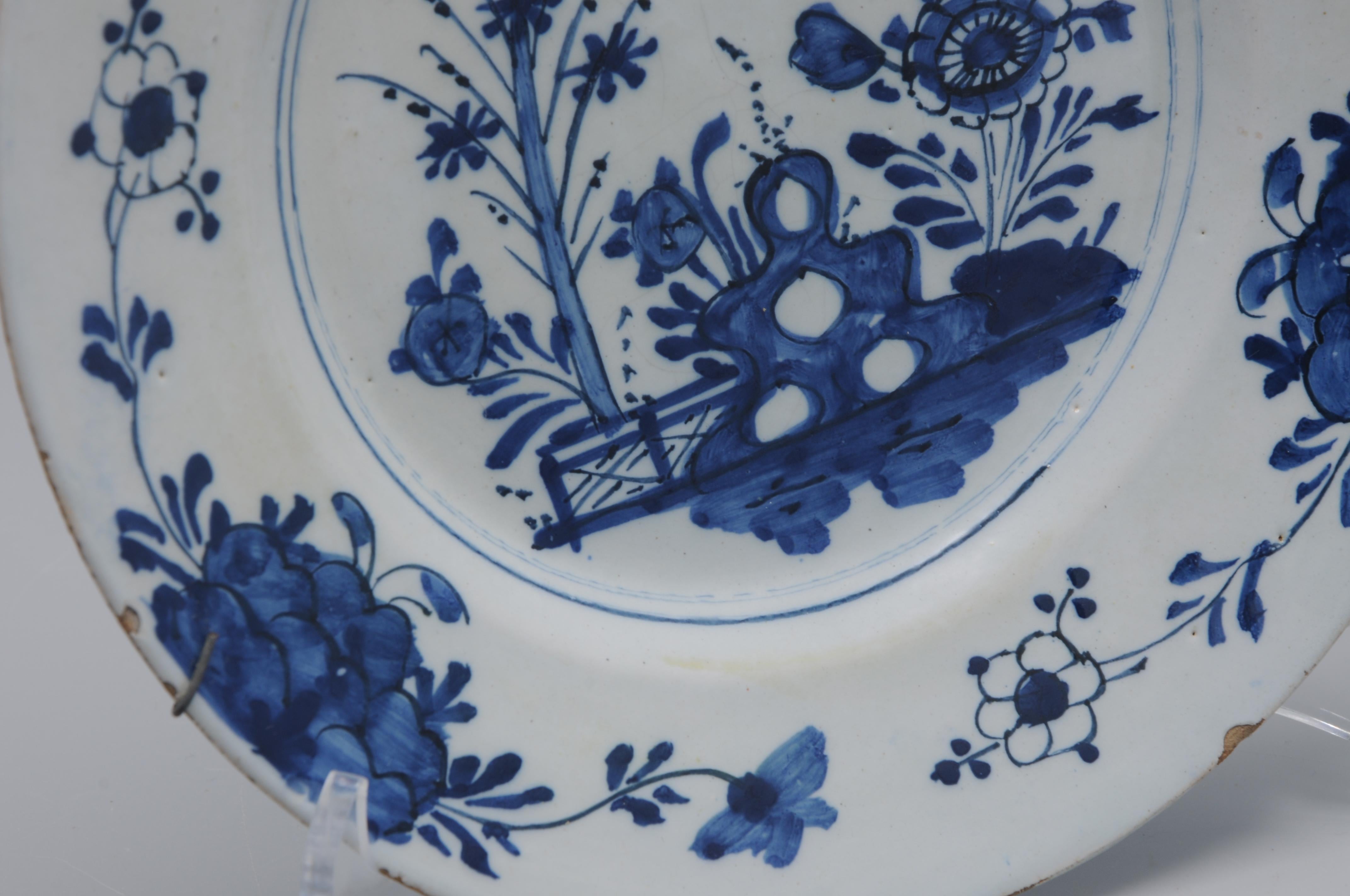 Delft - ensemble de trois assiettes chinoises, milieu du 18e siècle en vente 3