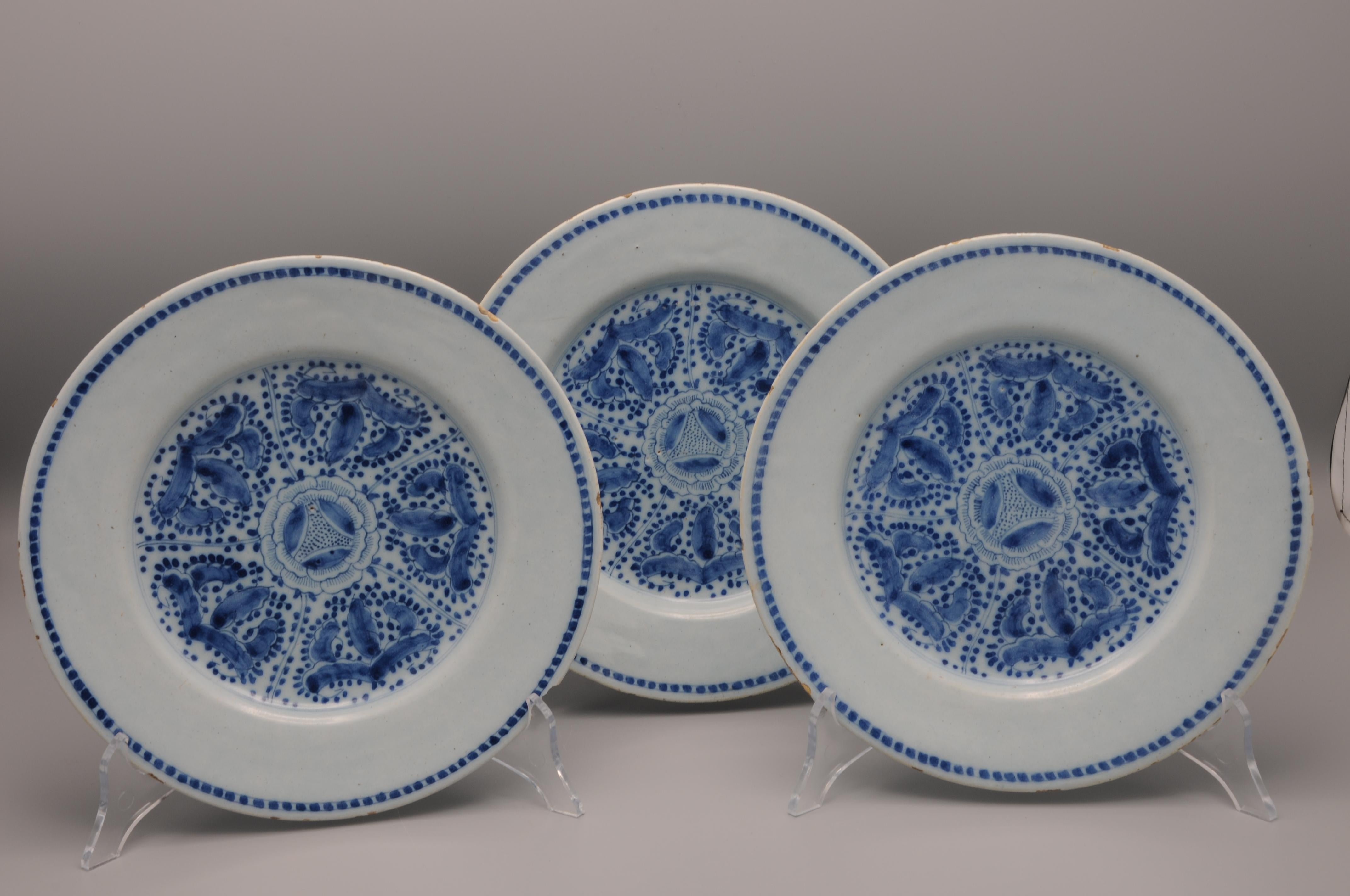 Hand-Painted Delft - set of three plates, mid 18th century For Sale