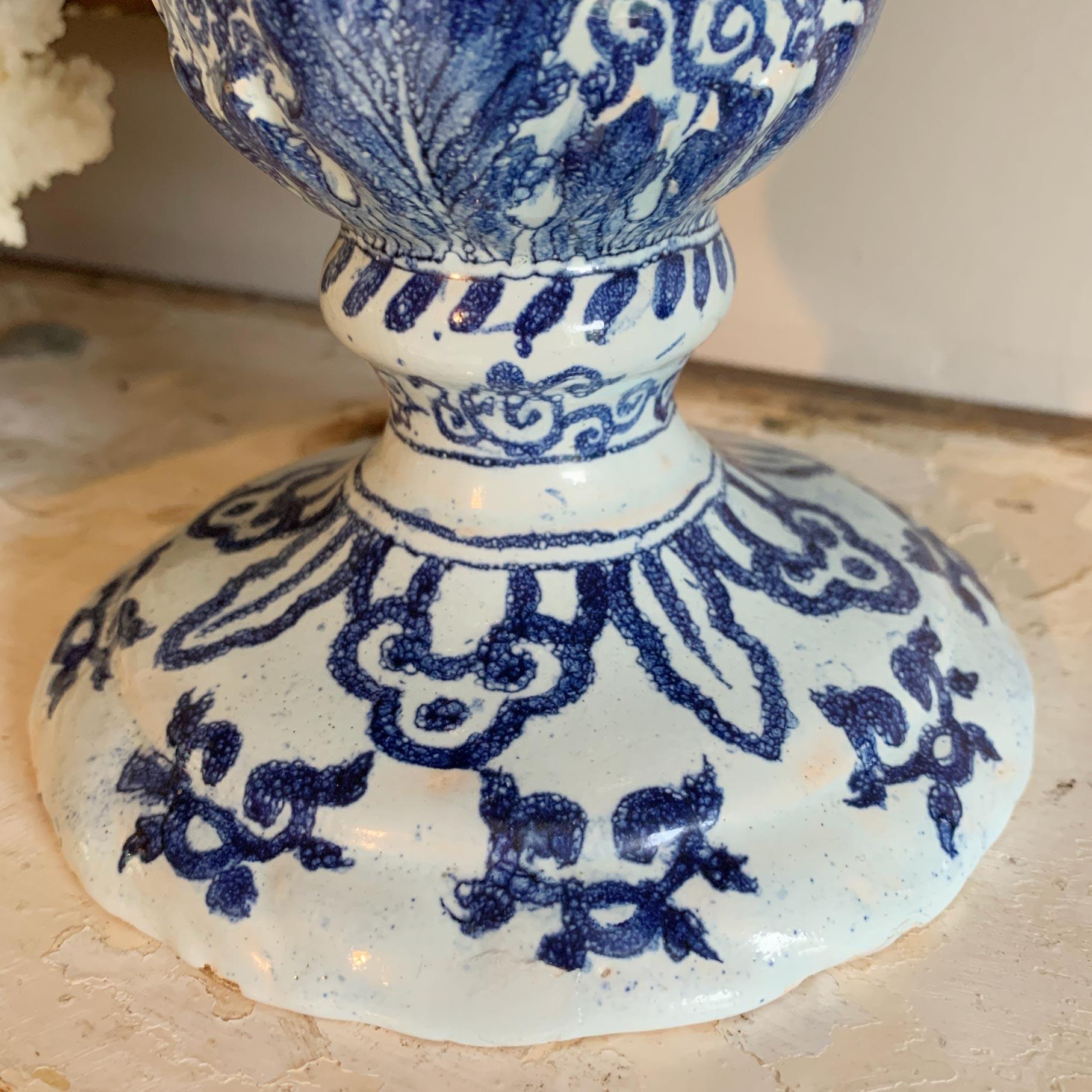 Bacchus-Schlange mit blau-weißem Griff im Delfter Stil Vase Ende 18. im Angebot 11