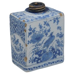 Adrianus Kocx, De Grieksche A - Delft Tea canister, late 17th century