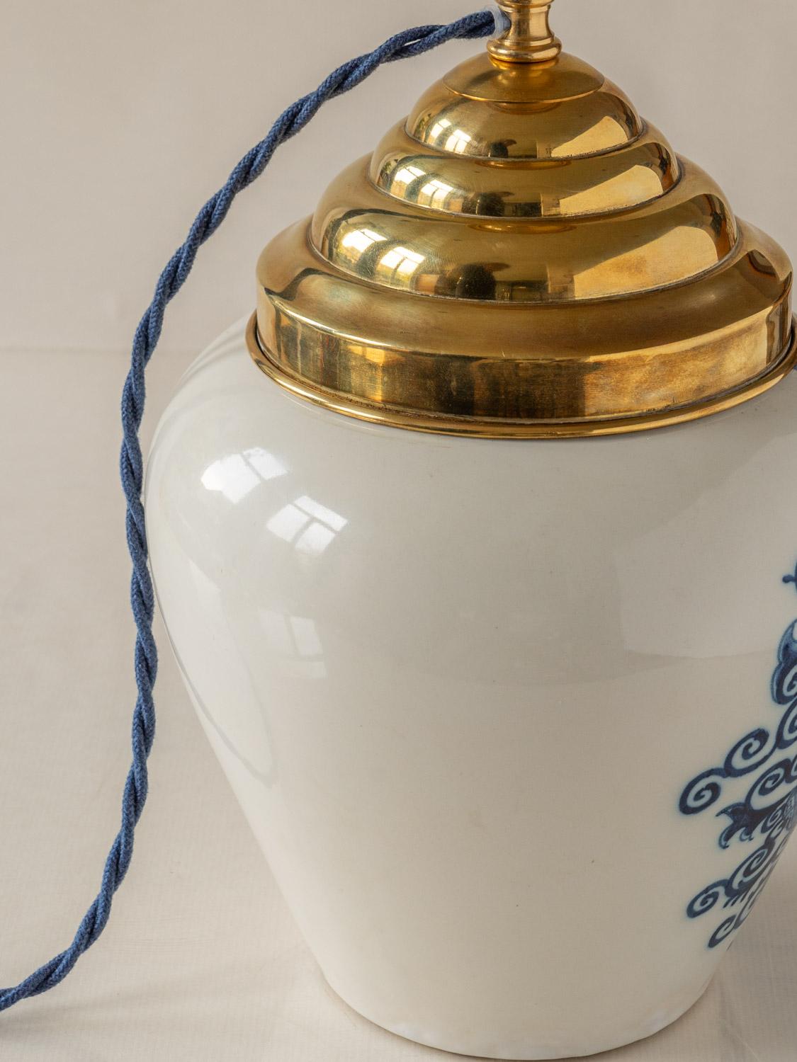 Delft Tichelaar Makkum Table Lamp from Tobacco Jar, New Silk Shade, 1940s For Sale 3