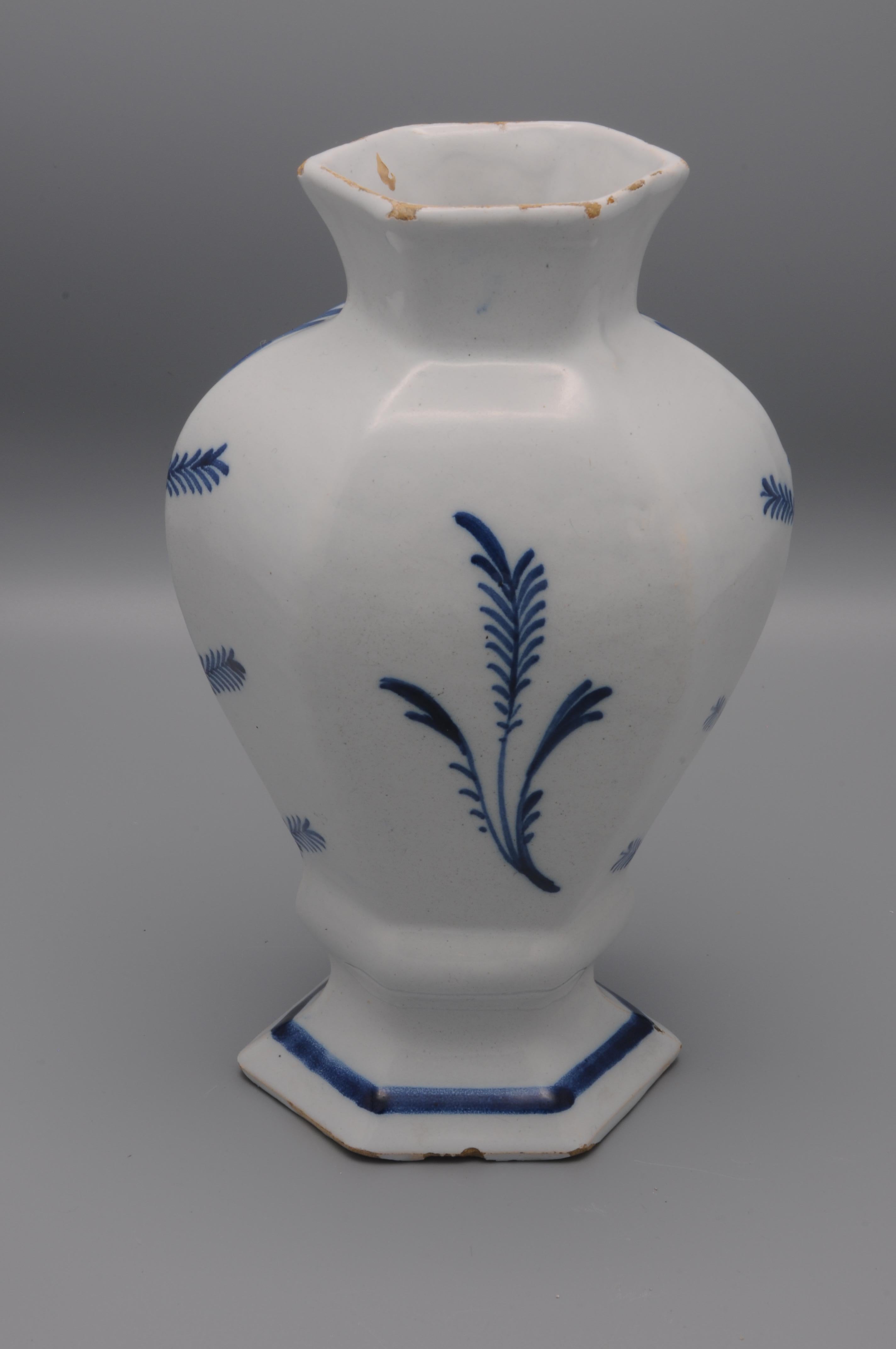 Delft vase by 
