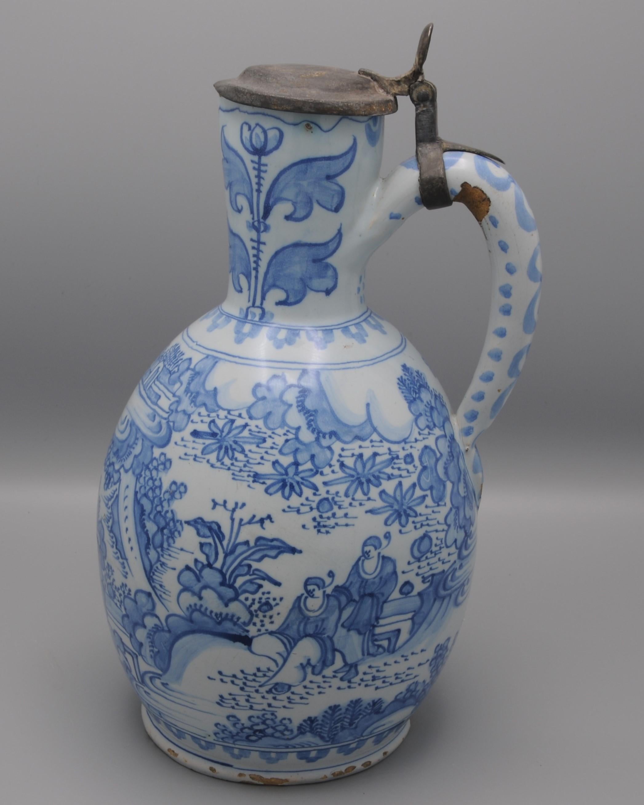 Delft - Pichet de style Wanli à décor de chinoiseries, seconde moitié du XVIIe siècle en vente 3