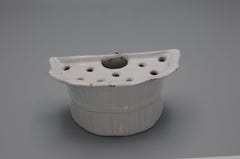 Delft - White Delftware tulip vase 'pique fleurs' - 18th century