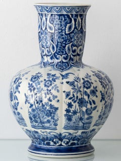 Delftware Floor Vase, Blue and White Chinoiserie by Plateelbakkerij RAM Arnhem