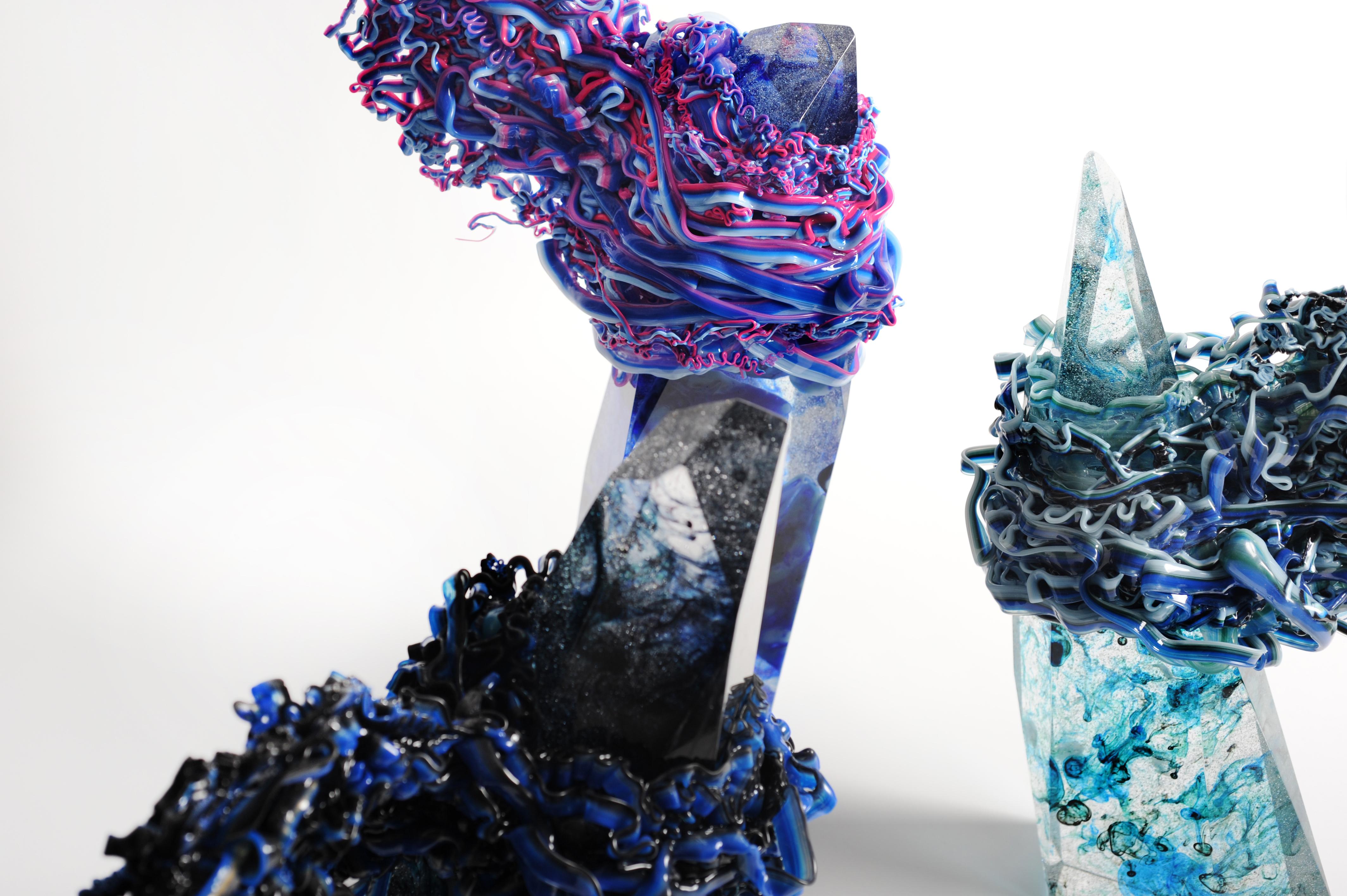 Delibertad Sculpture Glass vs. Plastic Collection For Sale 3