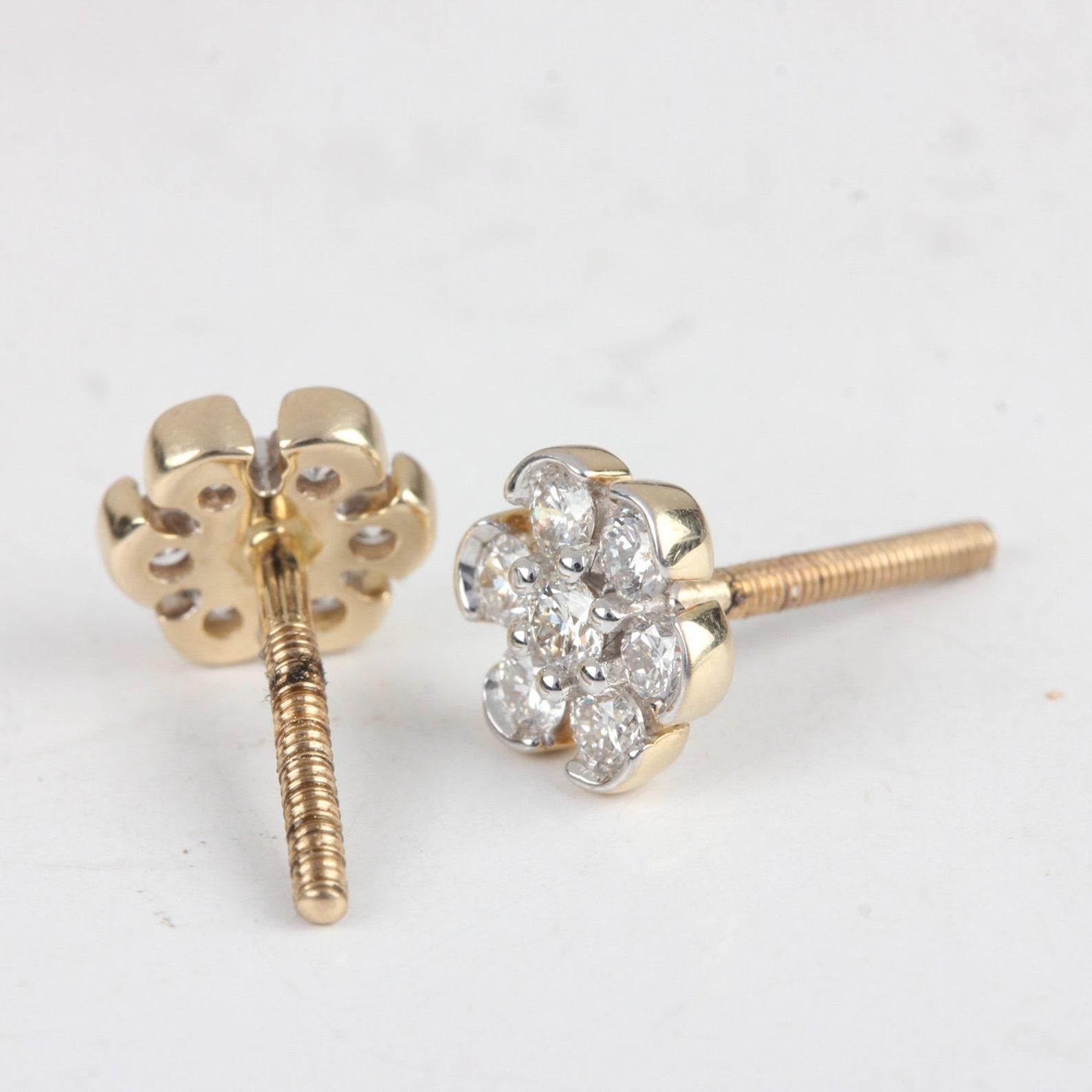 Delicate 14k Gelbgold Natürlicher Pave Diamant-Ohrring Minimalistischer Ohrring für sie im Angebot 1