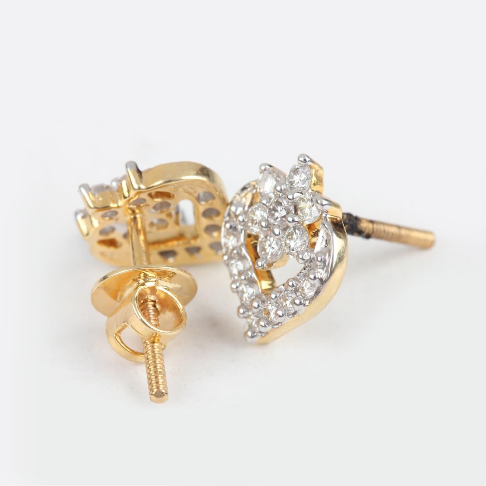 Taille brillant Délicates boucles d'oreilles en or jaune 14k avec diamants naturels pavés Cadeau unique pour elle. en vente