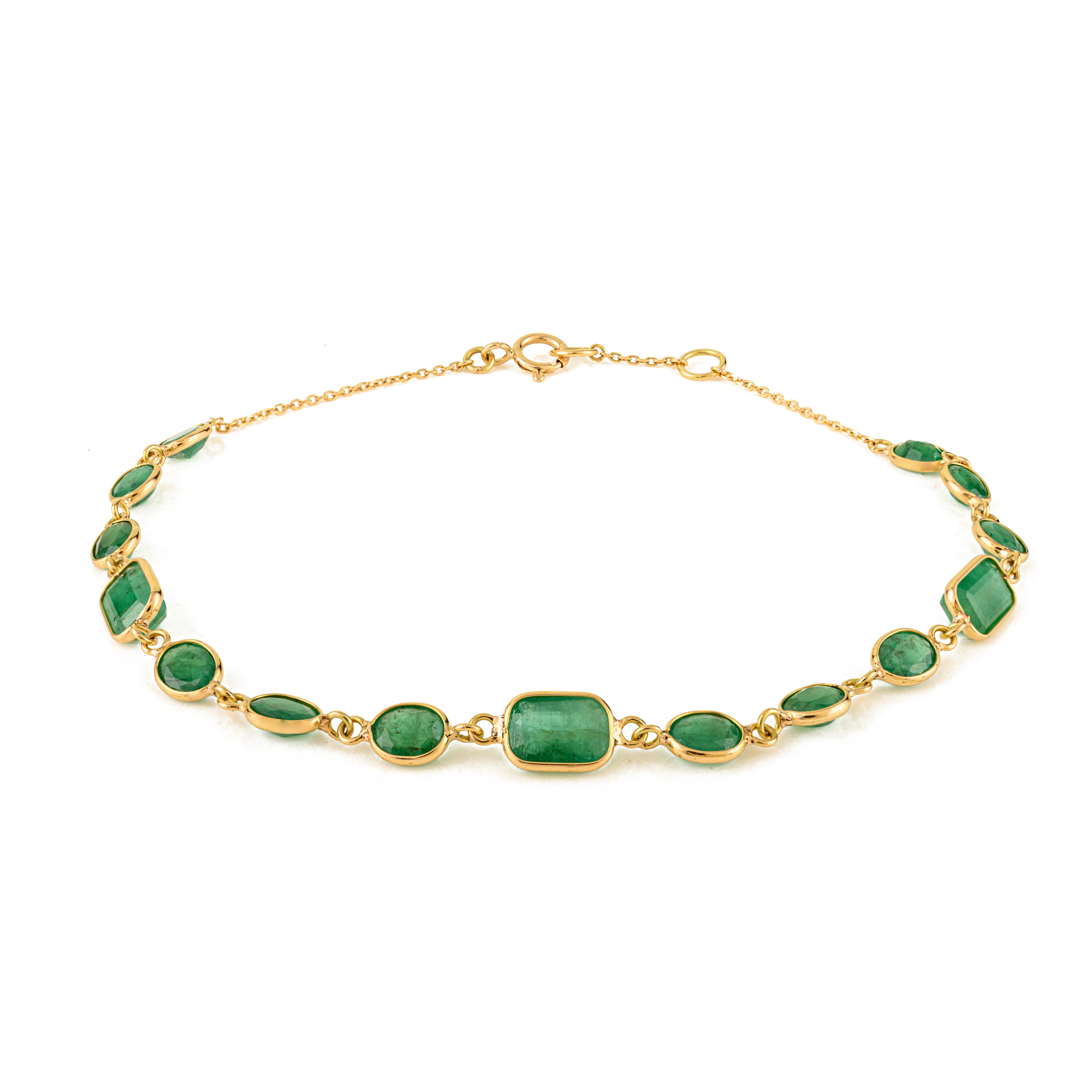 Delicate 4.45 CTW Emerald Bezel Link Bracelet en or jaune 18K Christmas Gift en vente 3