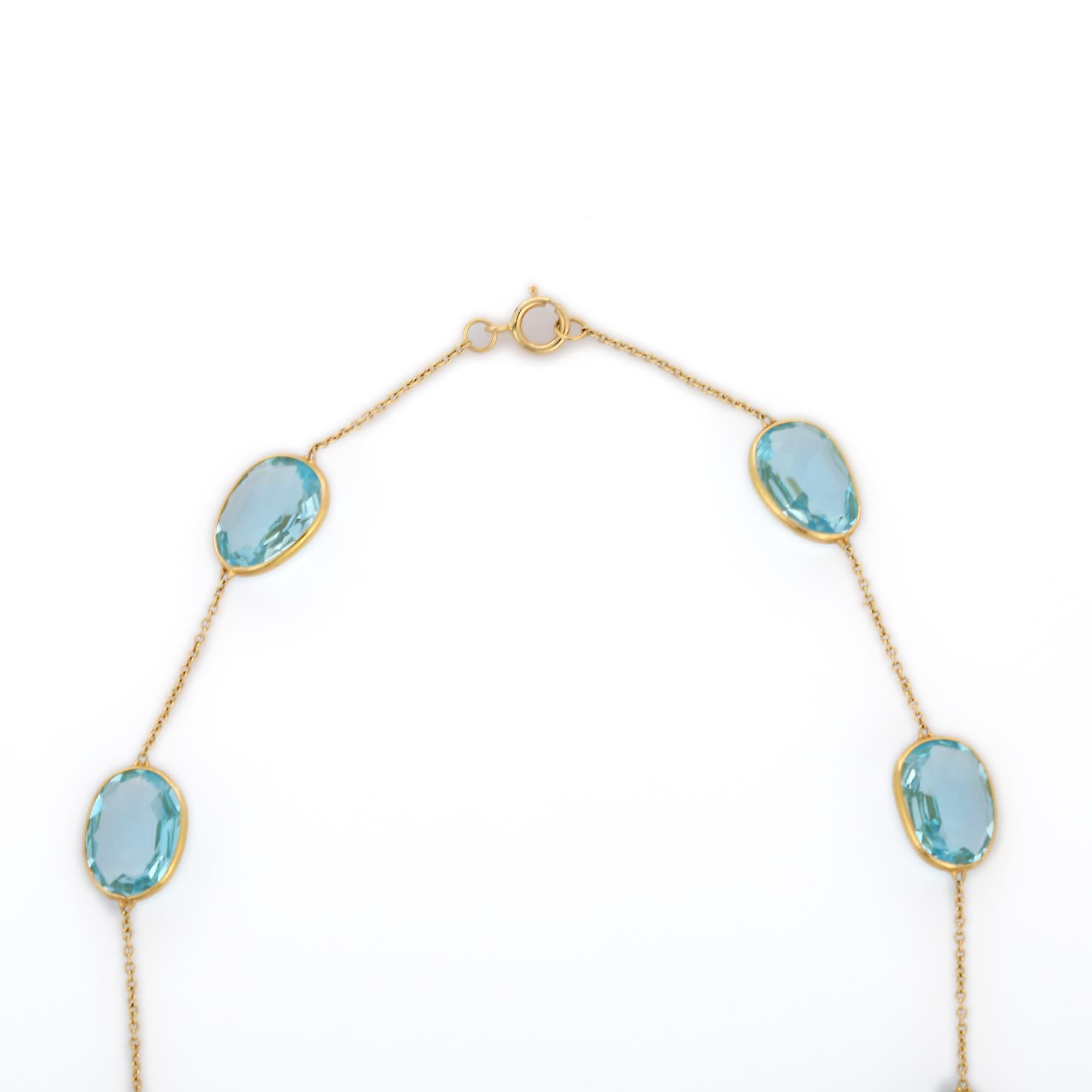 Modernist Delicate 47.55 Ct Blue Topaz Chain Necklace, 18K Yellow Gold Necklace For Sale