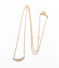 Delicado Collar de Barras de Diamantes en Oro Rosa de 18k