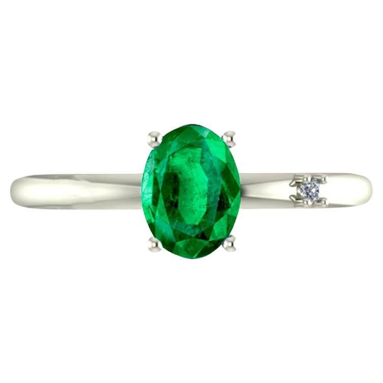 Delicate Emerald ring in 14k gold.  For Sale