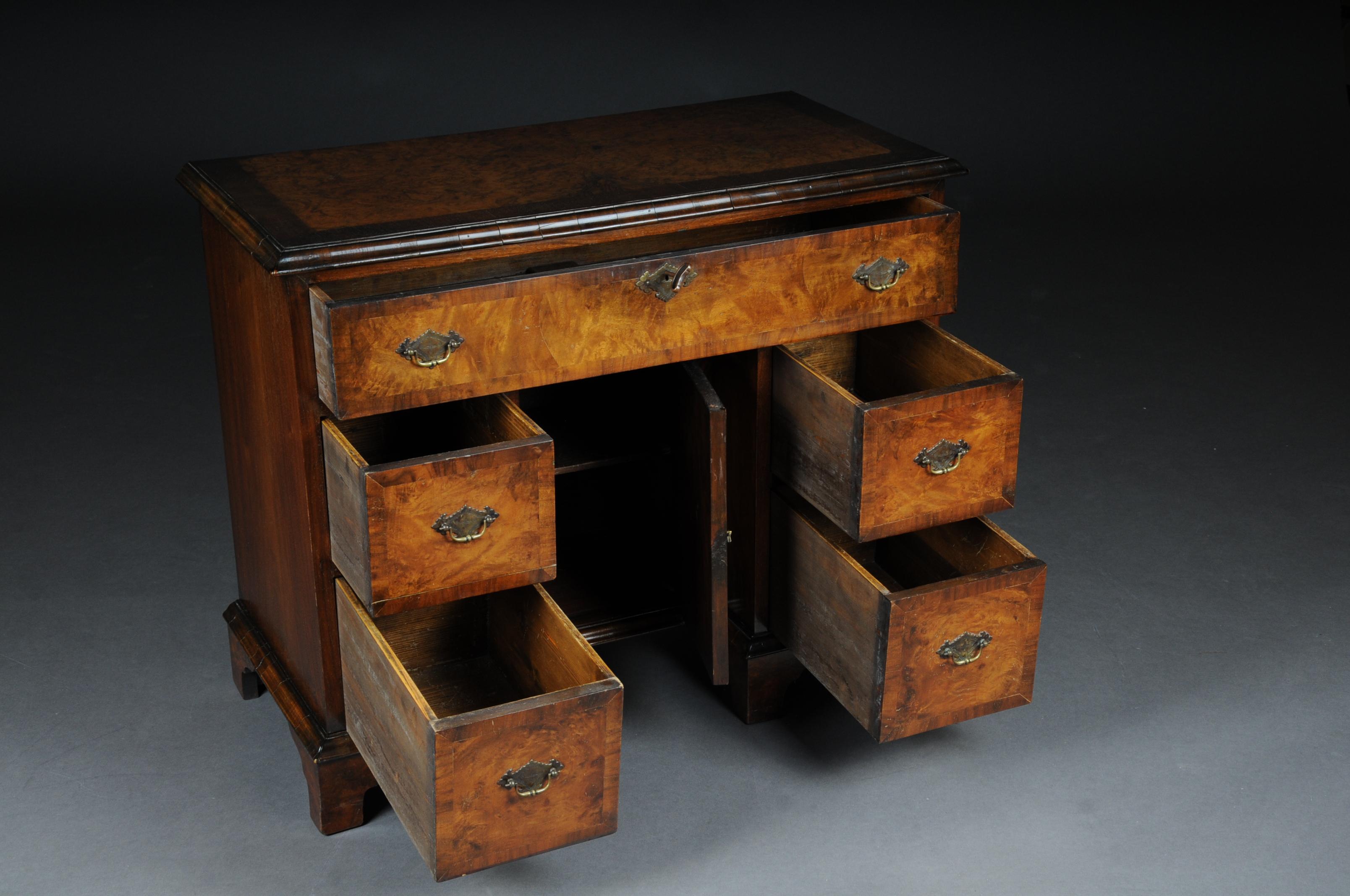 Delicate English Chest of Drawers / Desk, Mahogany, circa 1840 For Sale 4