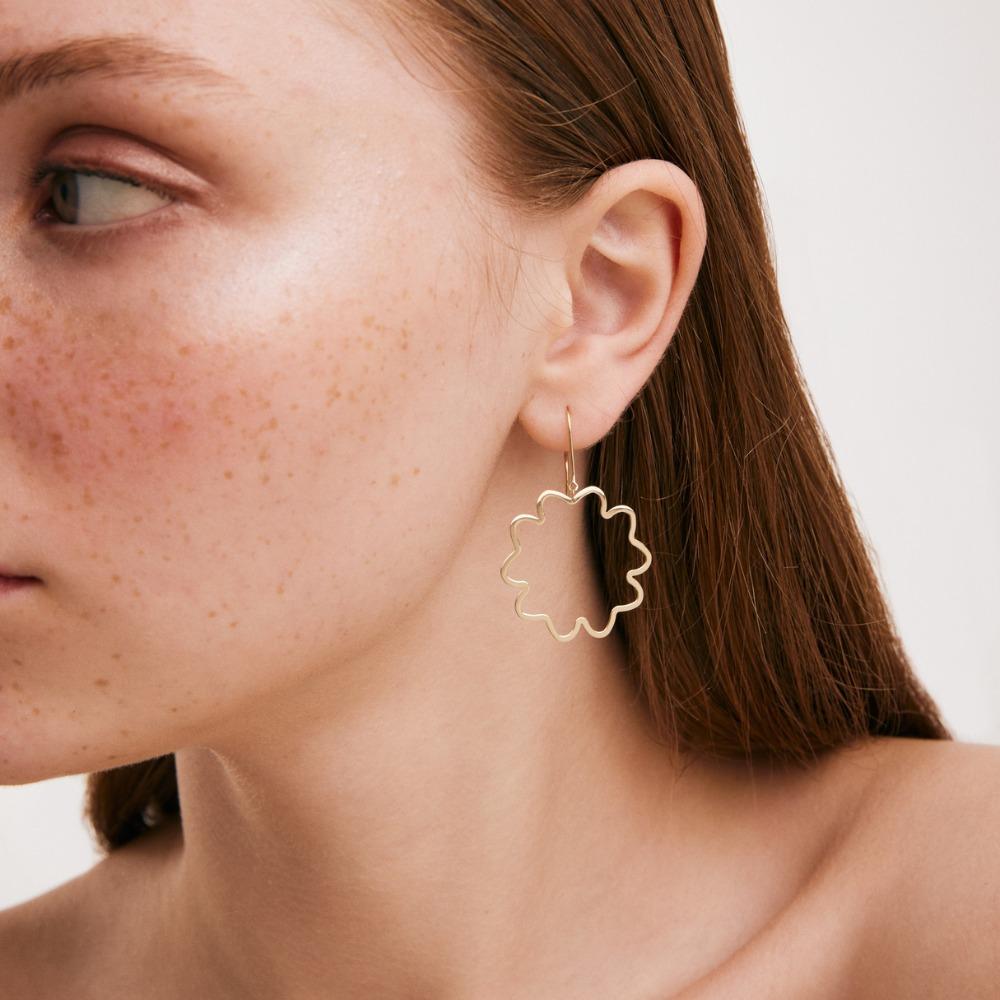 Women's Delicate Flower Design Hook Earrings in 14K Solid Yellow Gold For Sale