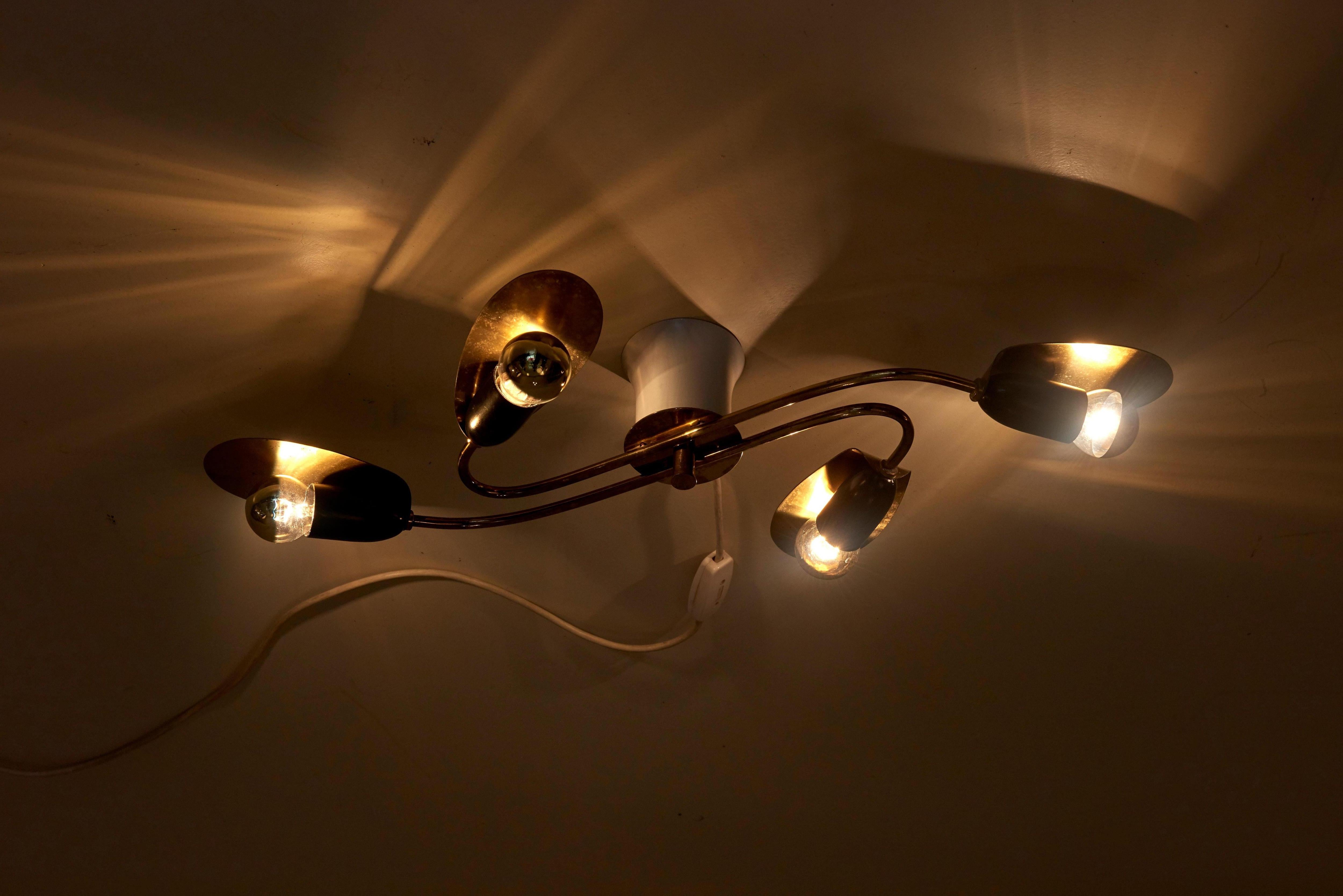 Delicate German 1950s Brass Spider Flush Mount Lamp In Excellent Condition For Sale In Berlin, BE