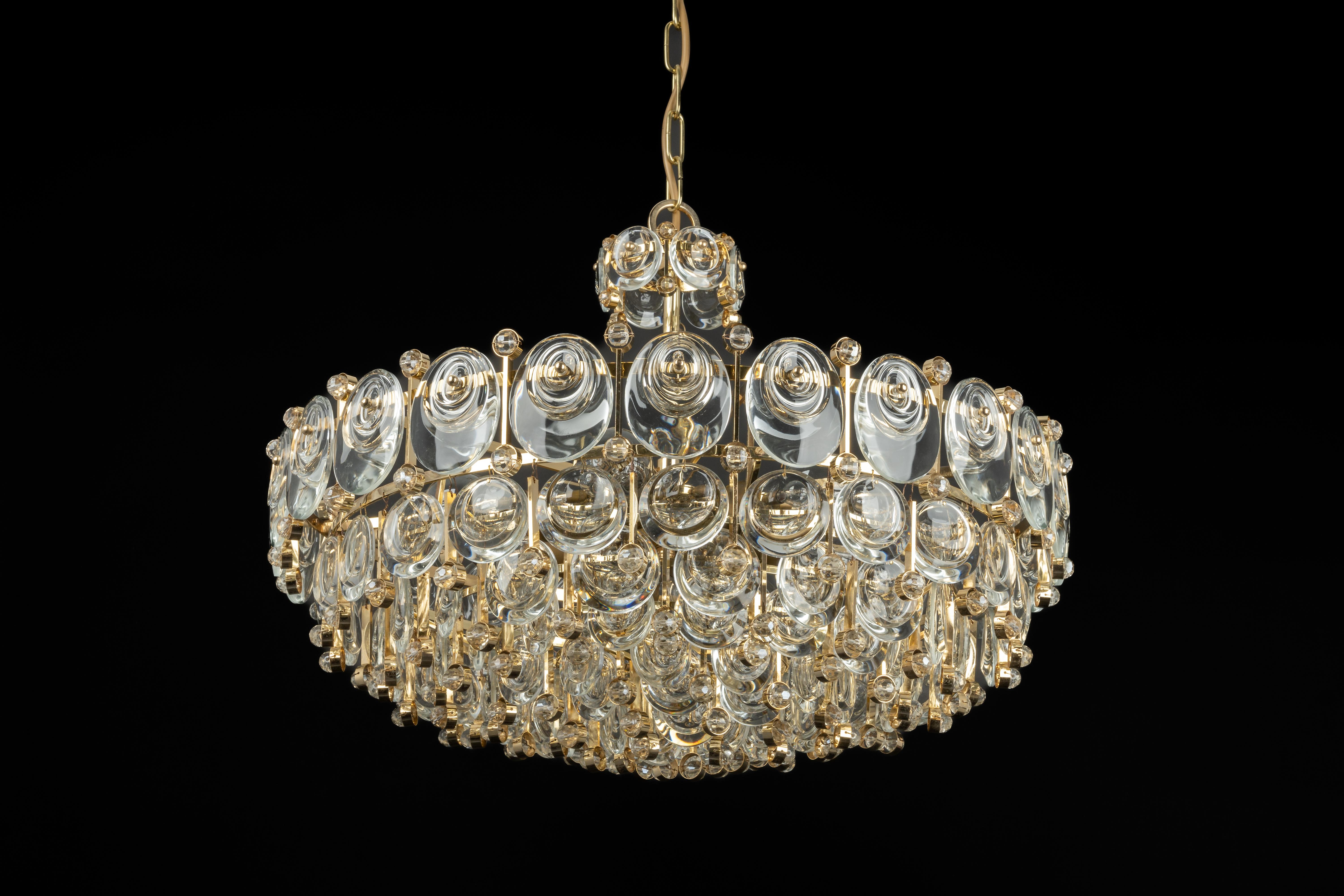 Delicate Gilt Brass Crystal Chandelier by Palwa, Sciolari Design, Germany, 1970s For Sale 1