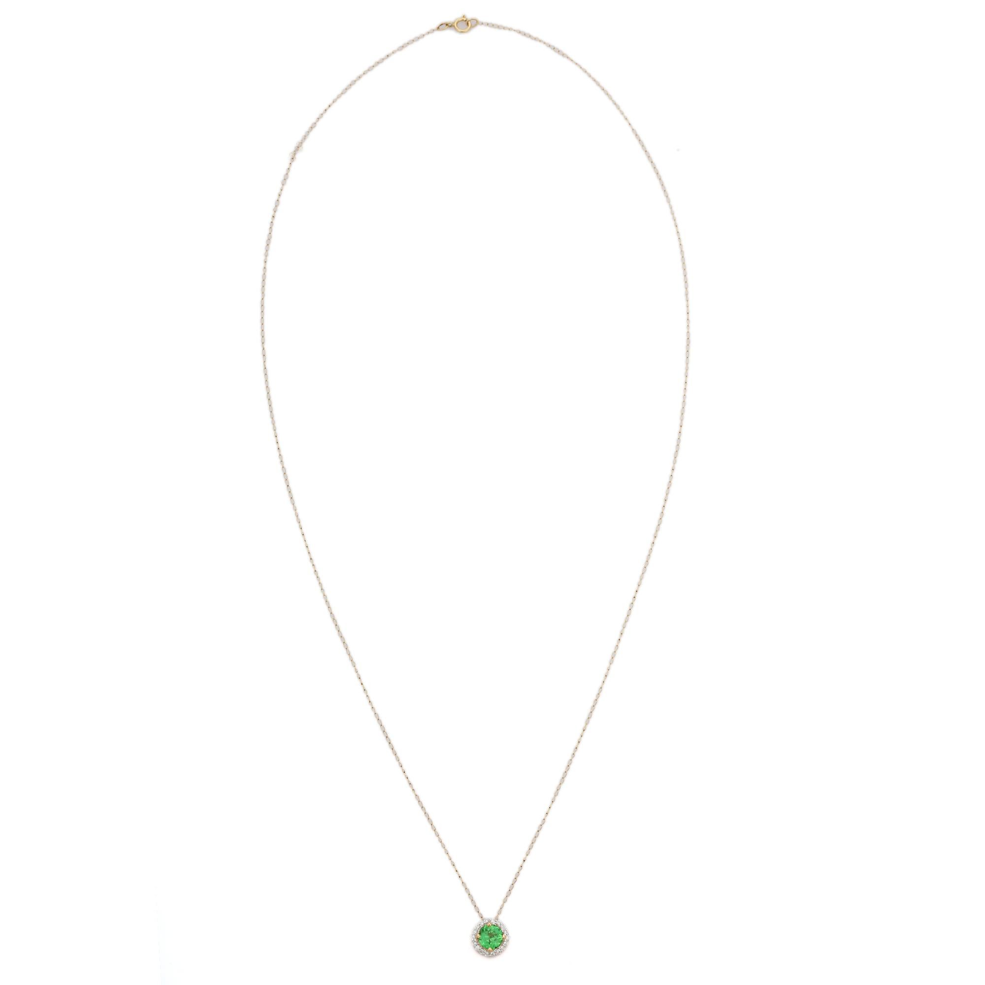 Round Cut Halo Round Tsavorite Solitaire Necklace 18k Solid Yellow Gold, Gift For Her For Sale